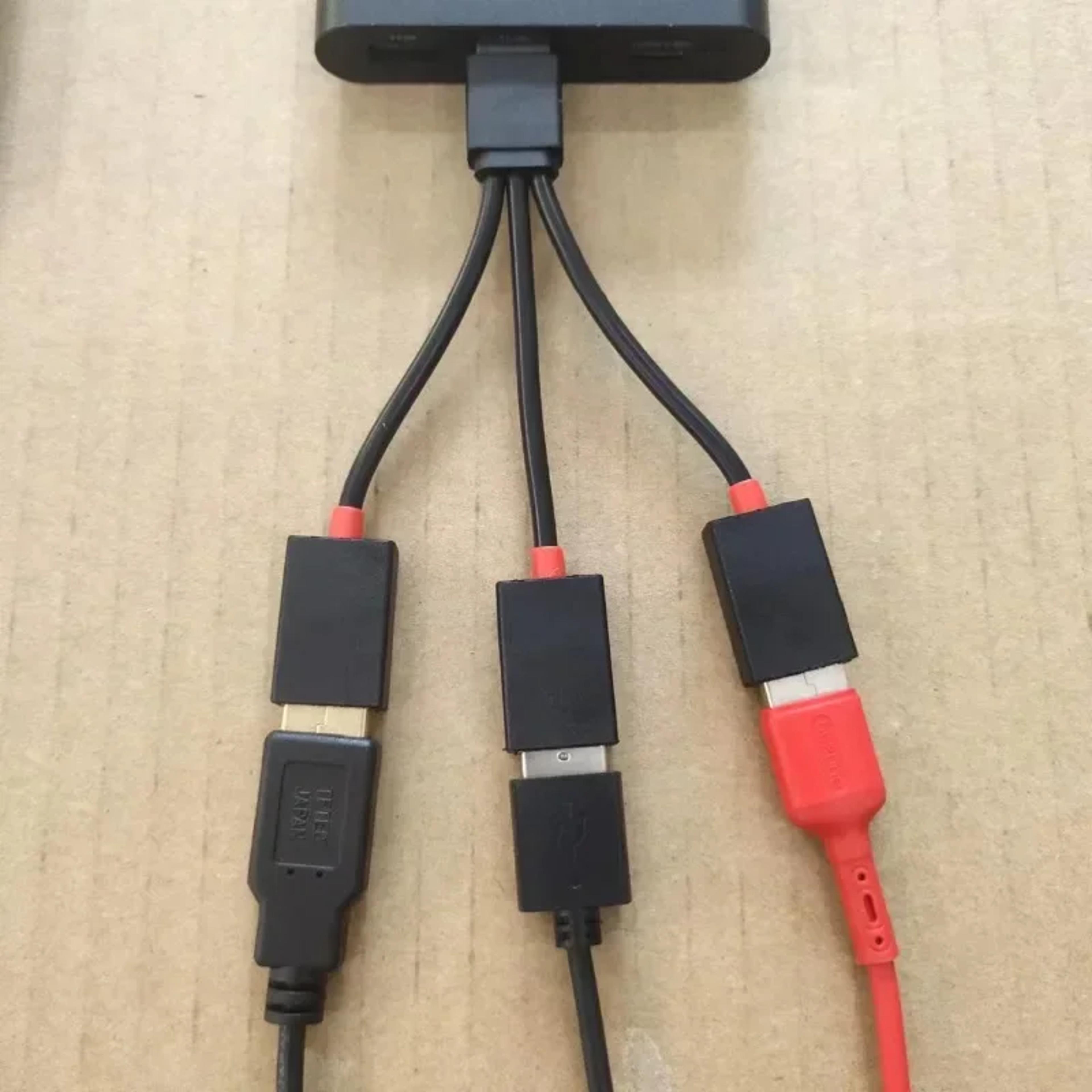 Dual USB Charging Splitter Cable Out Car USB Power Adapter 4