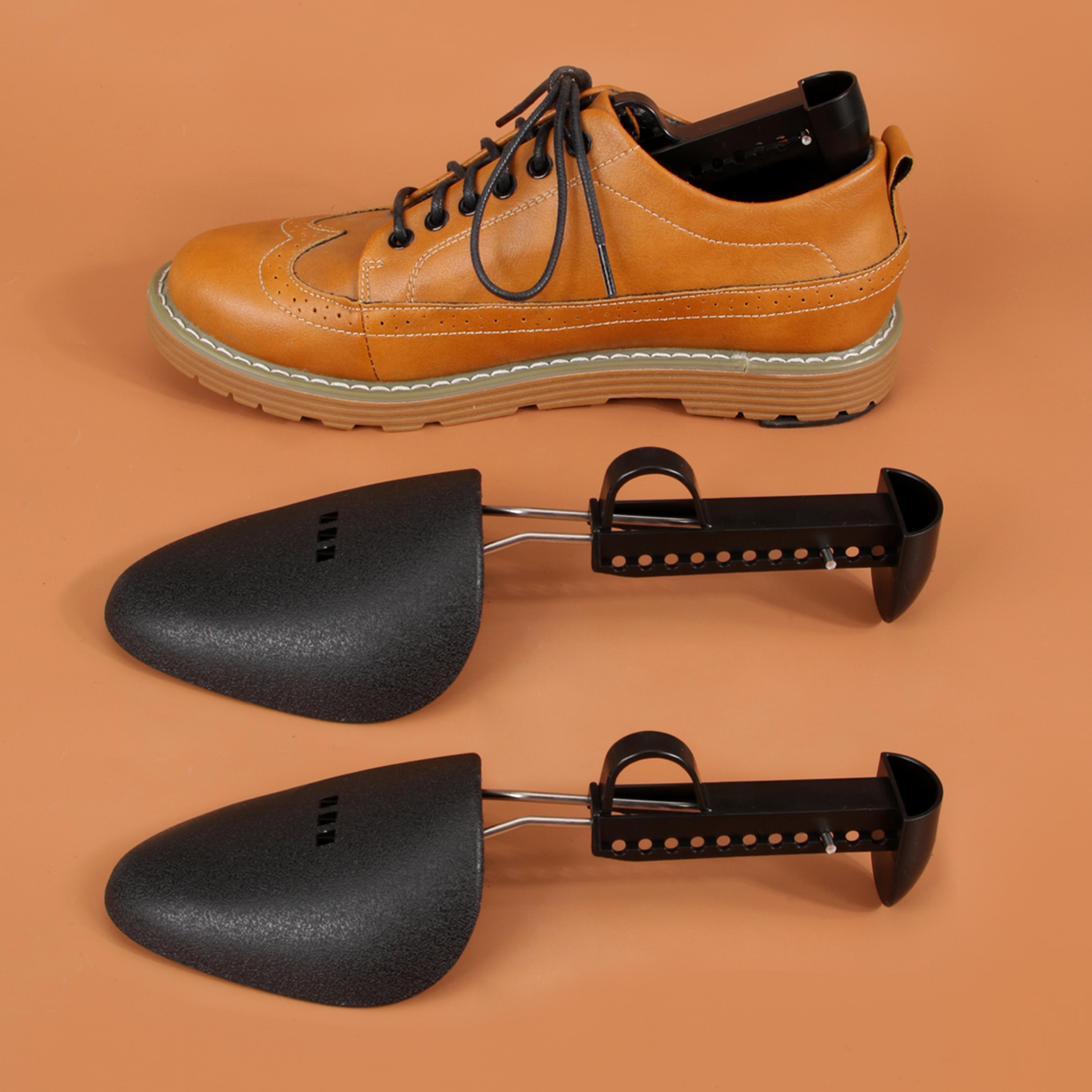 adjustable plastic shoe trees for men and women one pair in two sizes