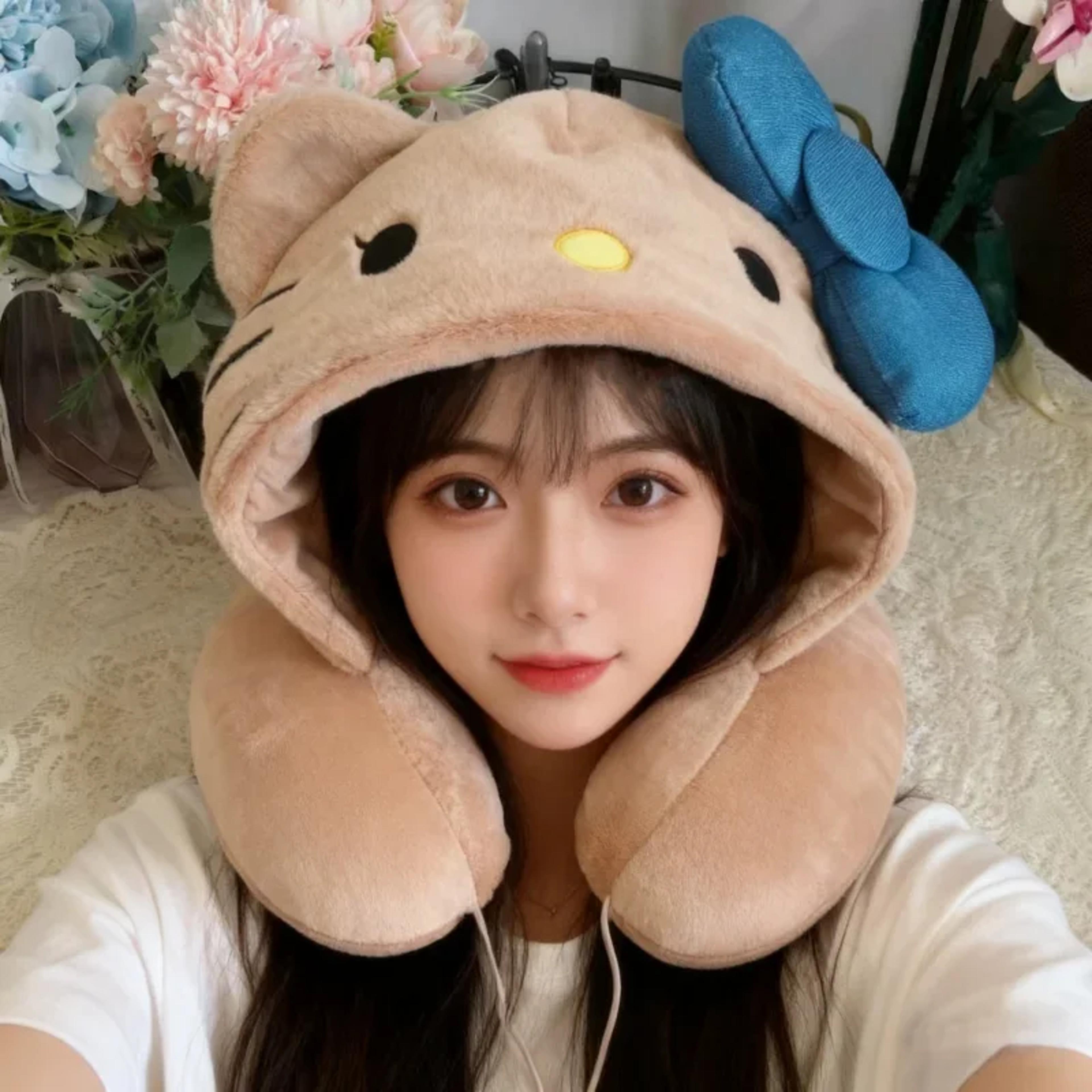 Hello Kitty UShaped Neck Pillow Soft Plush Travel Cushion For Car And Airplane 1