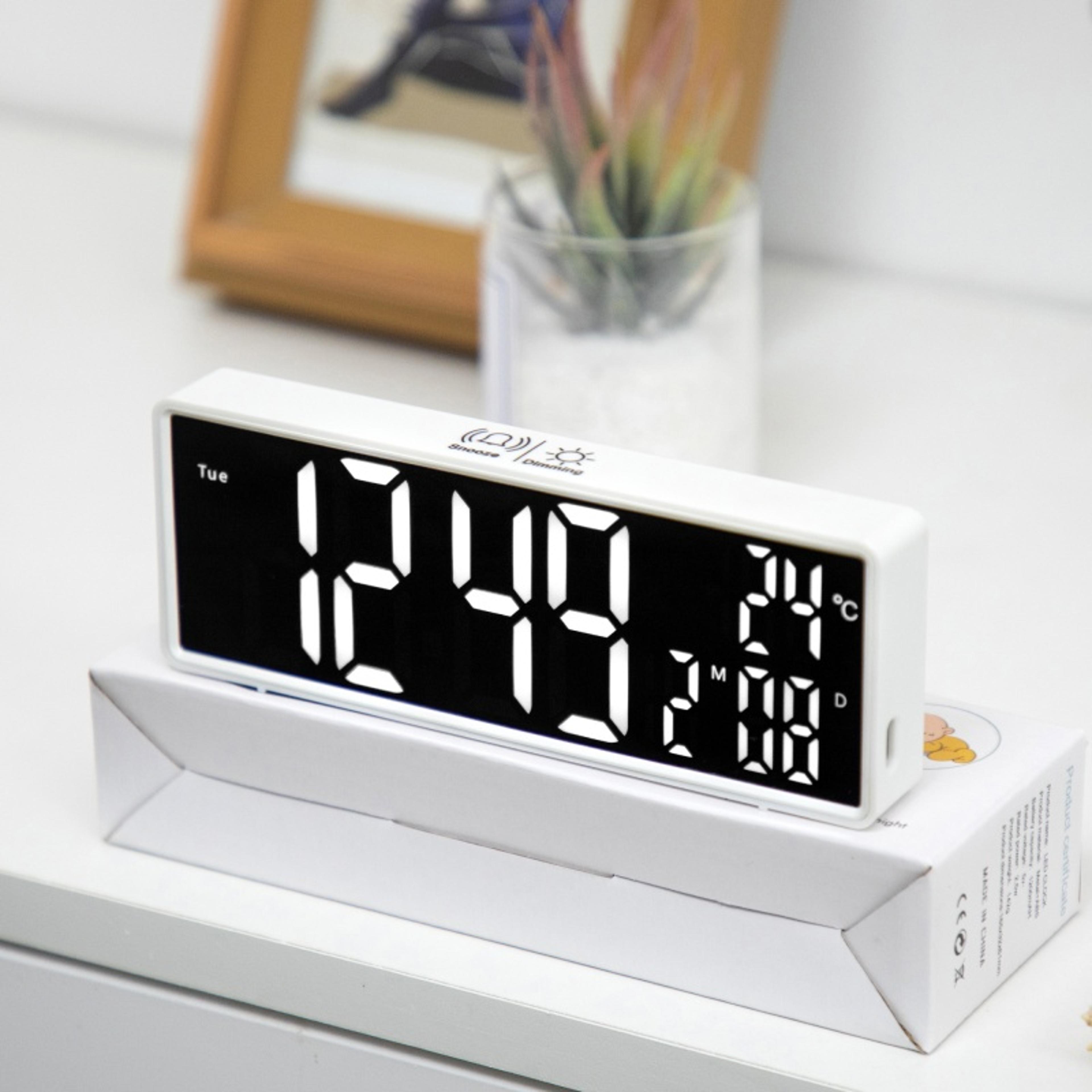 Rechargeable Digital Alarm Clock With LED Mirror Display Voice Control Dual Alarms And Temperature  5