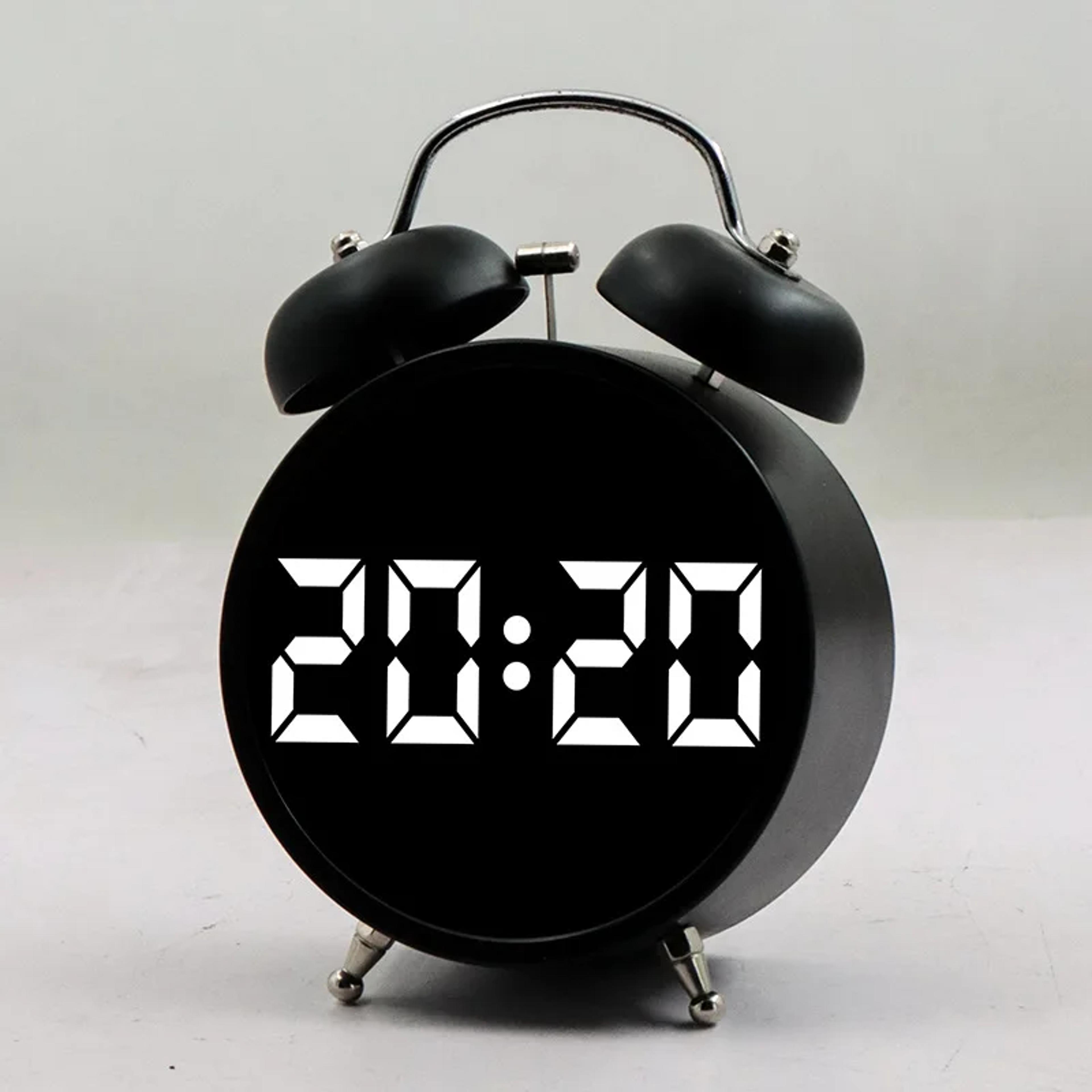 Large Display LED Alarm Clock Loud Digital Bedside Alarm Clock For Bedroom And Office 4