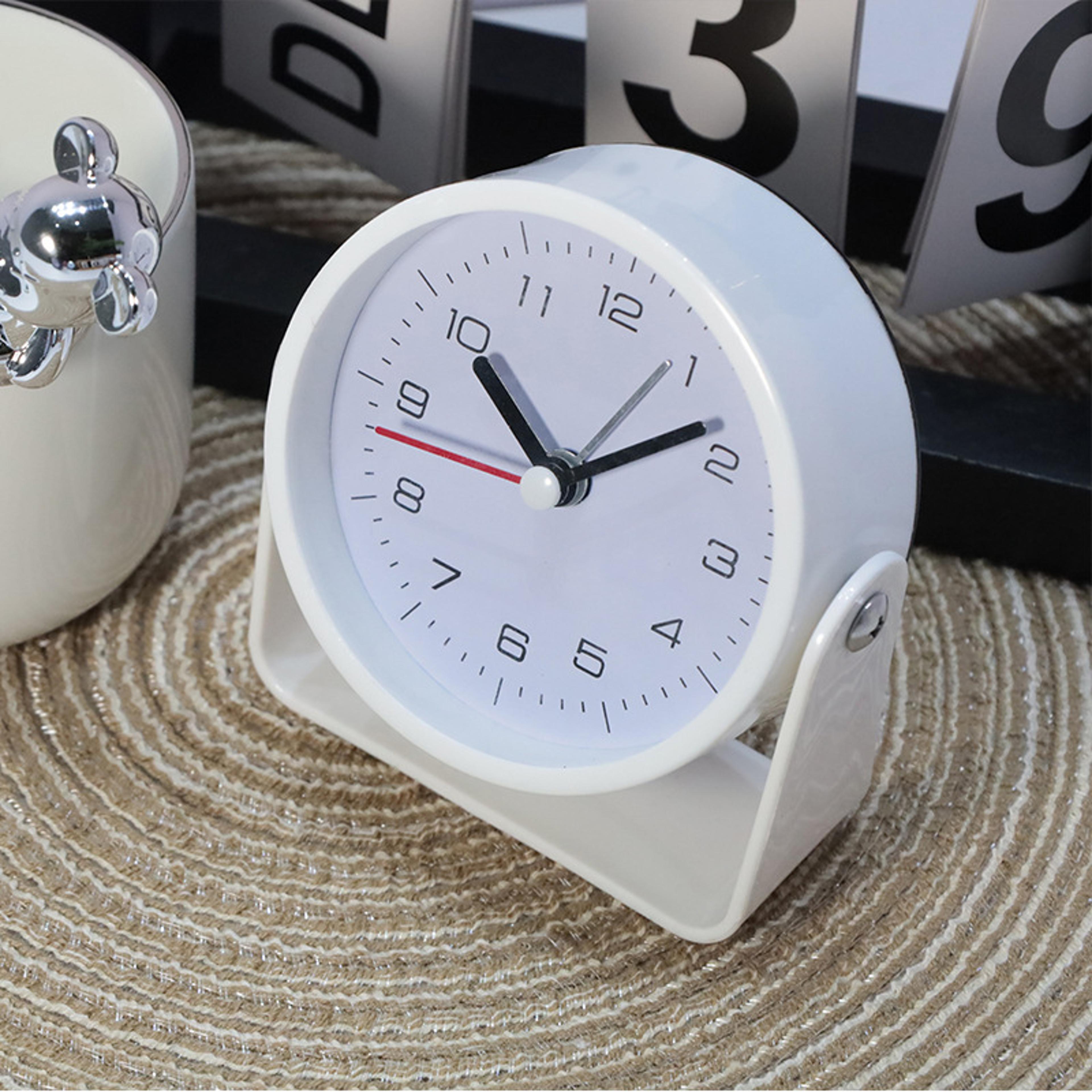 Silent Alarm Clock Mini Desk Clock Minimalist Quartz Bedside Clock For Bedroom Office Study 3