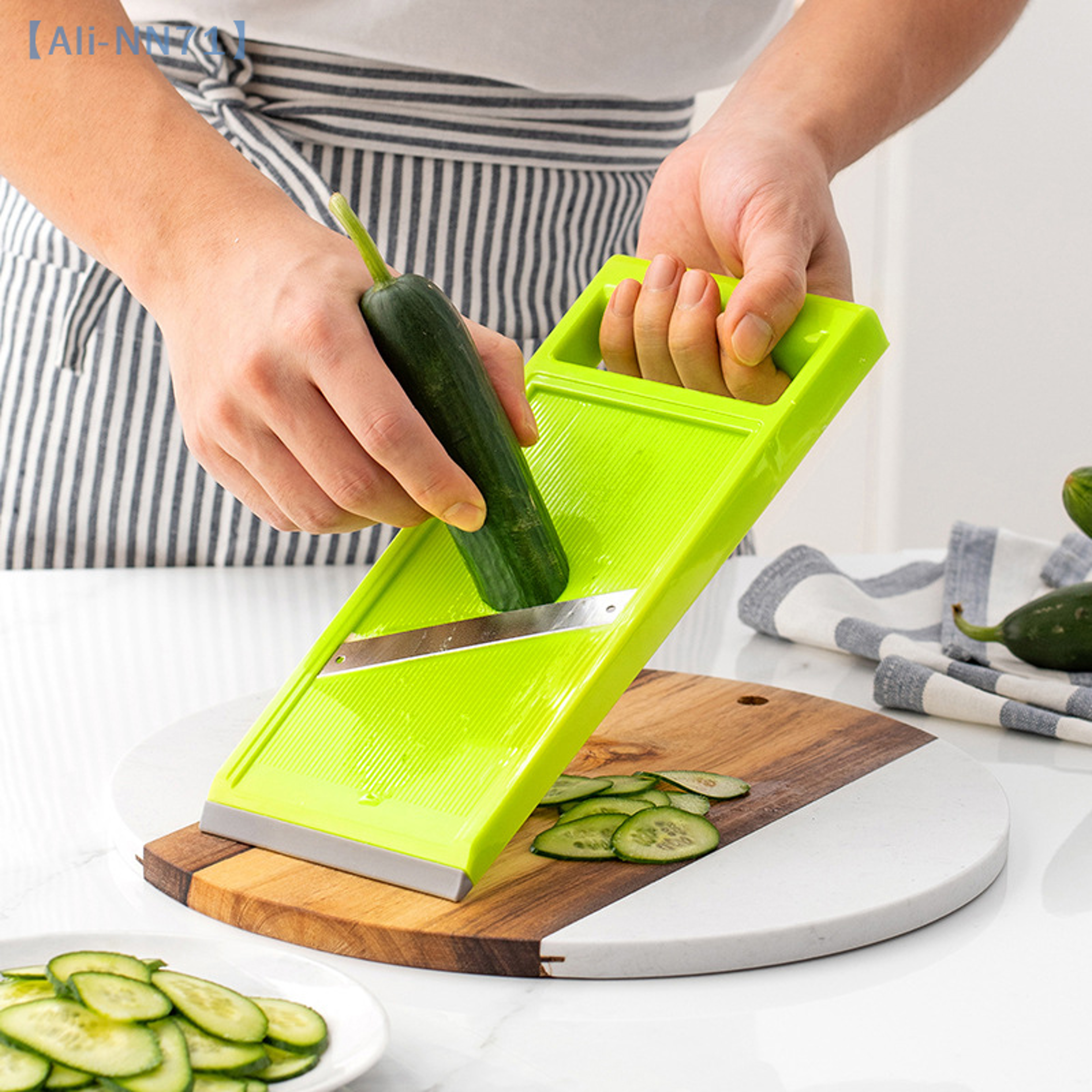 Multifunction Vegetable Cutter Mandoline Slicer And Cheese Grater 0
