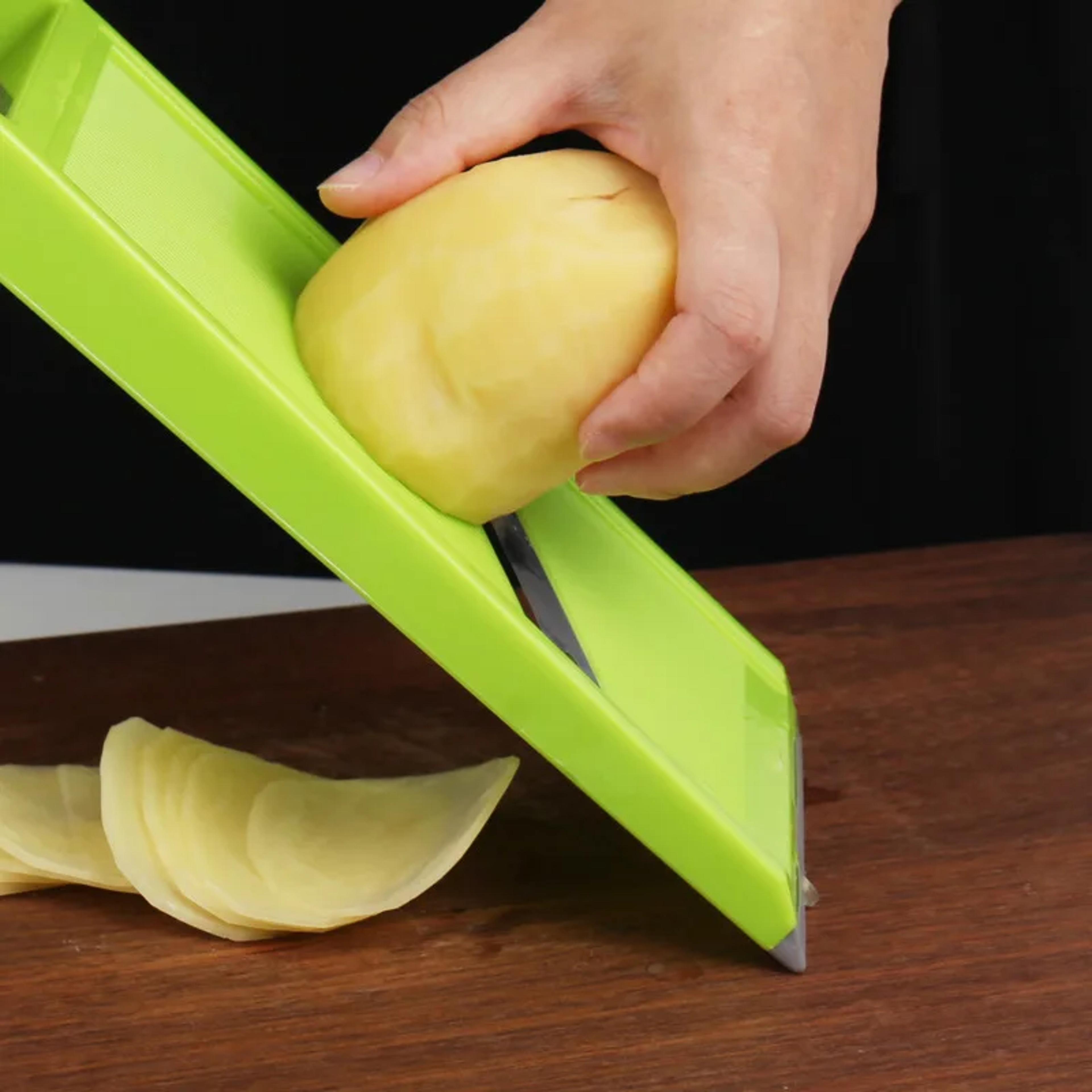 handheld vegetable slicer and manual kitchen cutter