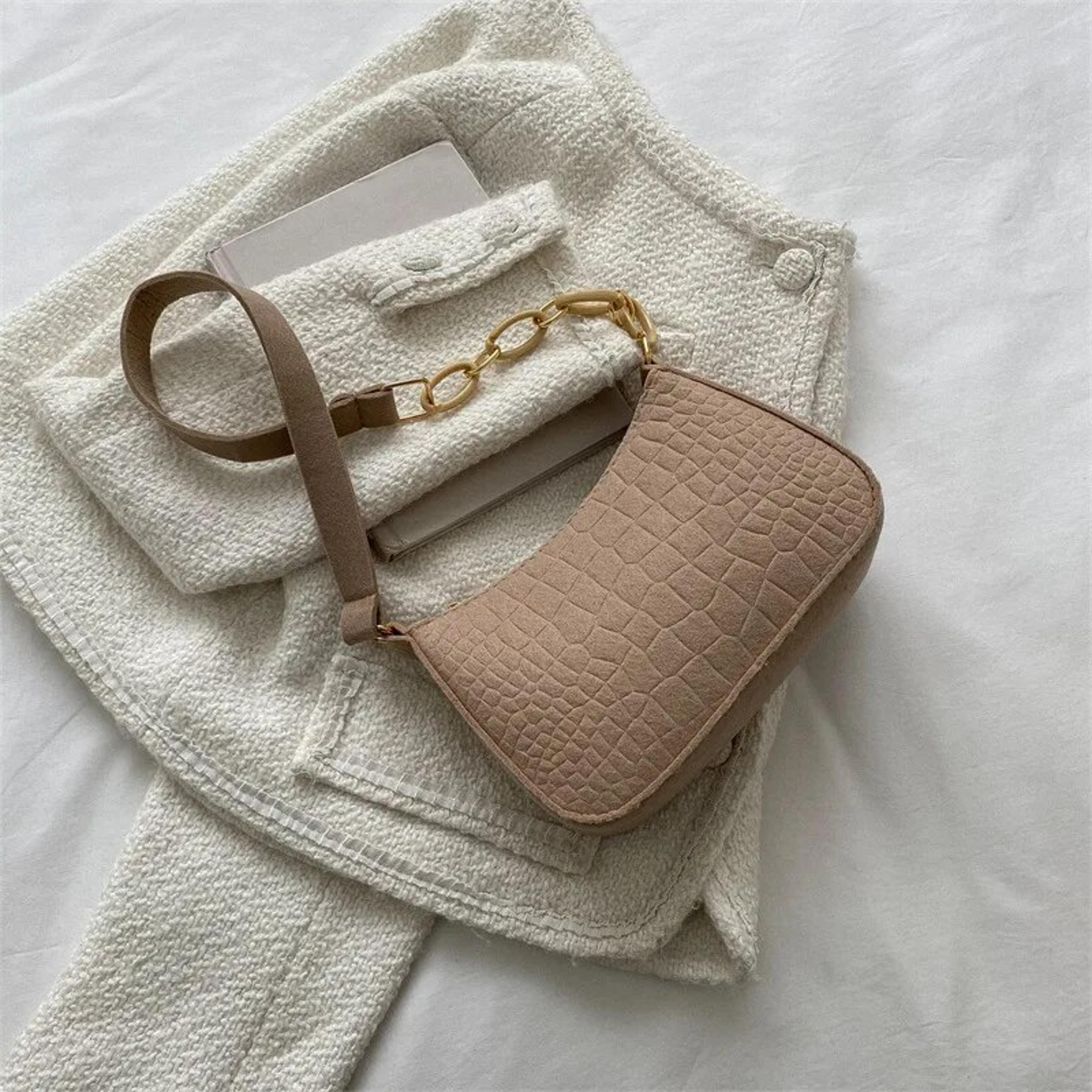 Retro Small Square Shoulder Bag For Women 3