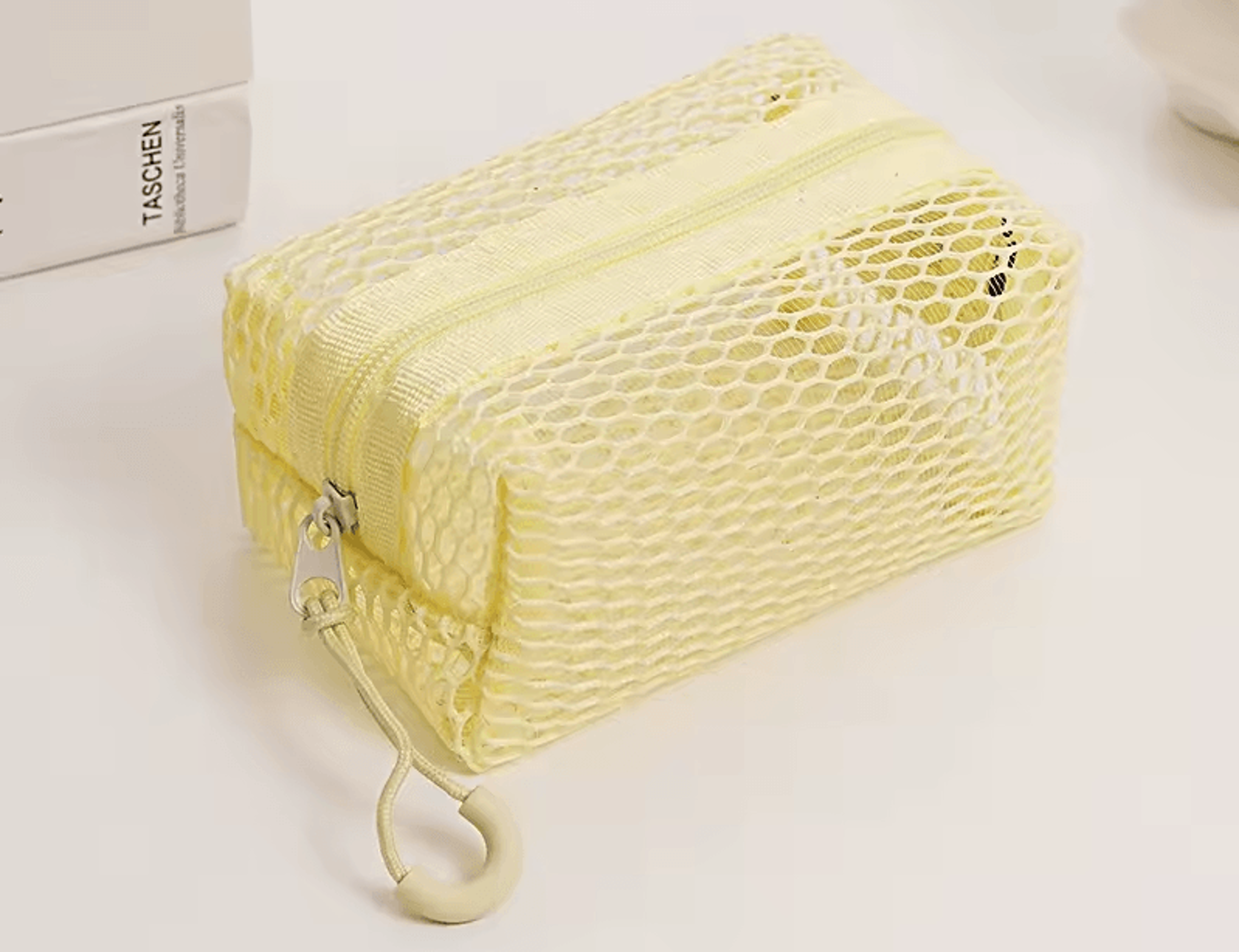 Multicolor Mesh Makeup Bag Lightweight Travel Cosmetic Pouch With Zipper 1