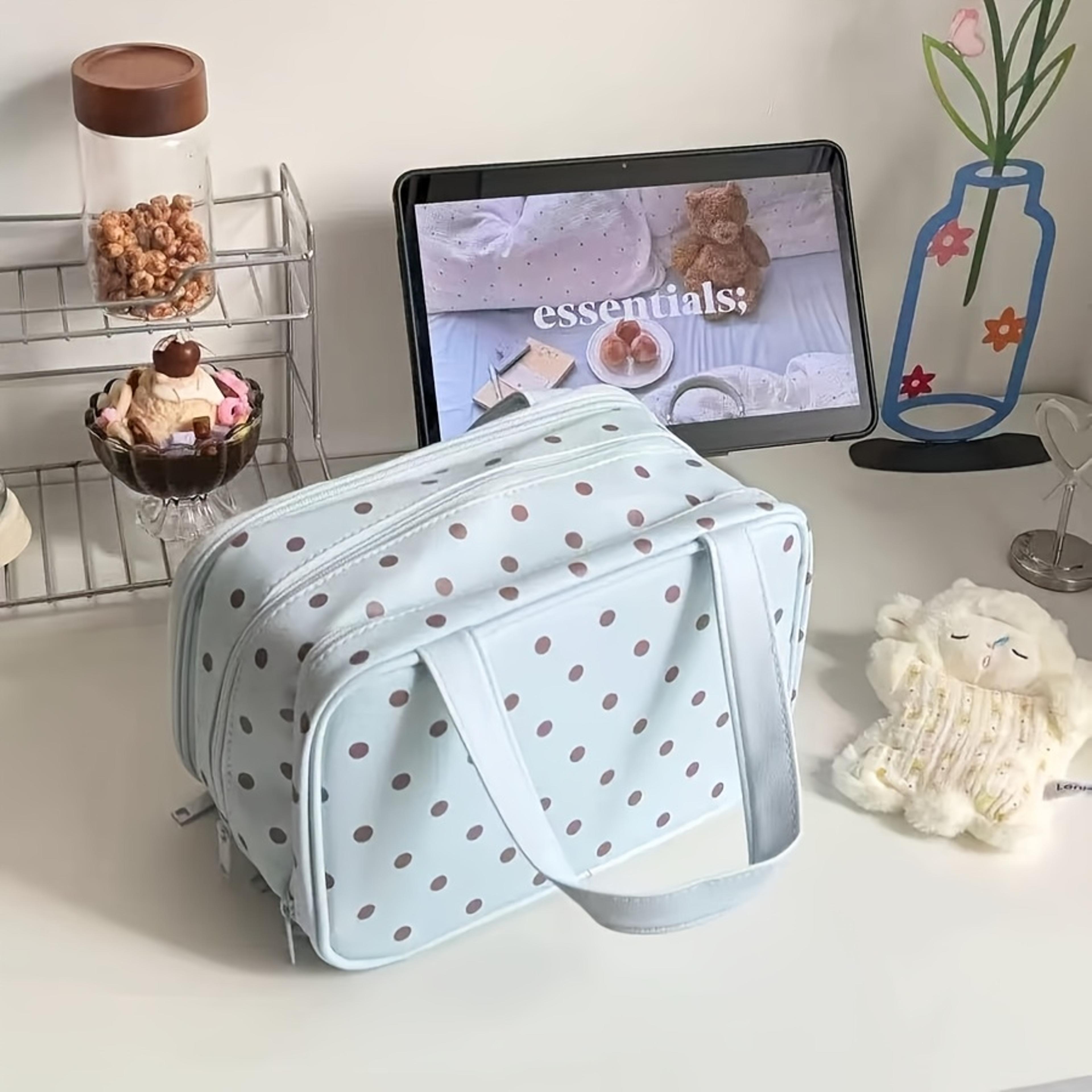 Three Layer Travel Toiletry Bag Large Capacity Makeup Organizer For Women 2