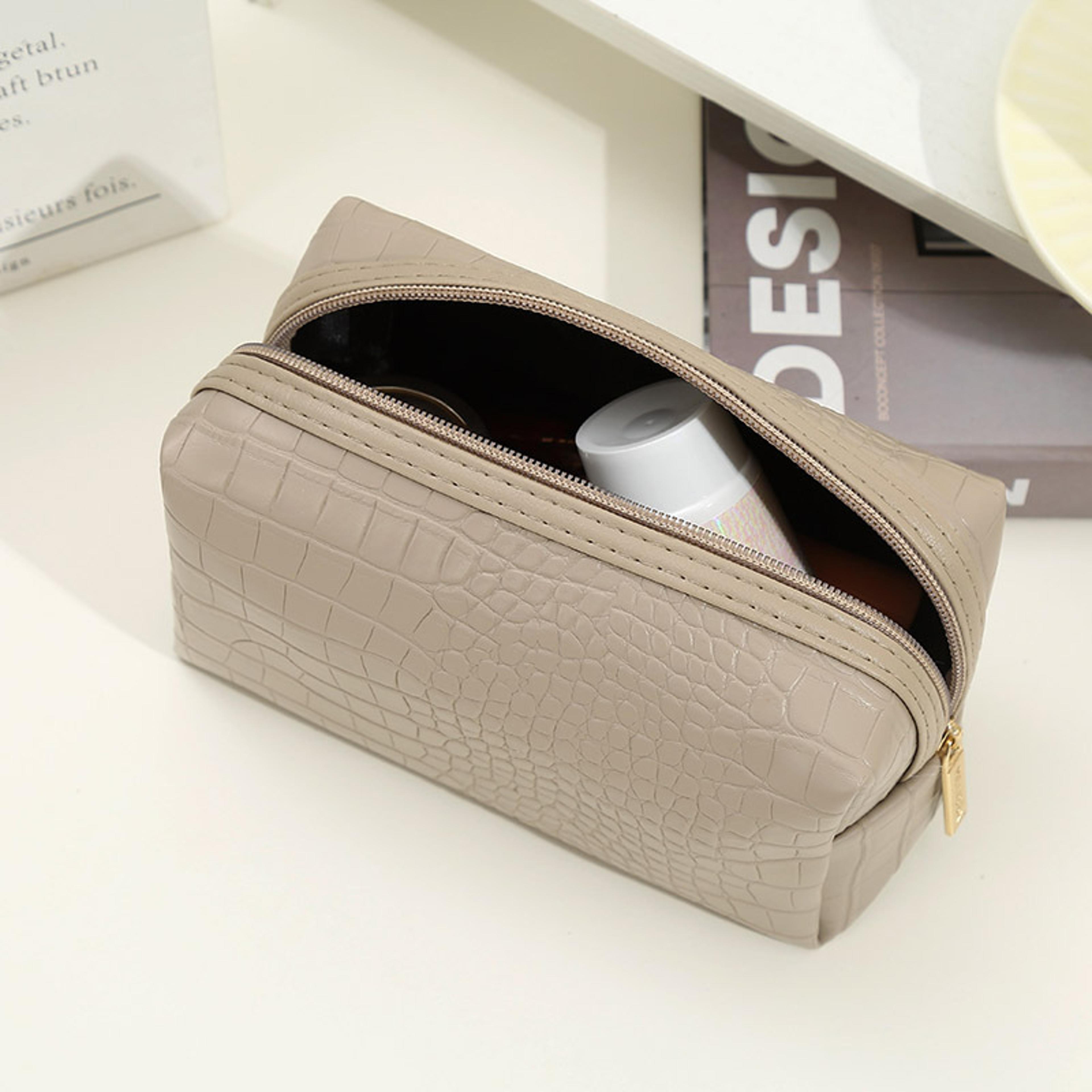 Waterproof PU Leather Makeup Bag With Crocodile Pattern Travel Cosmetic Pouch 6