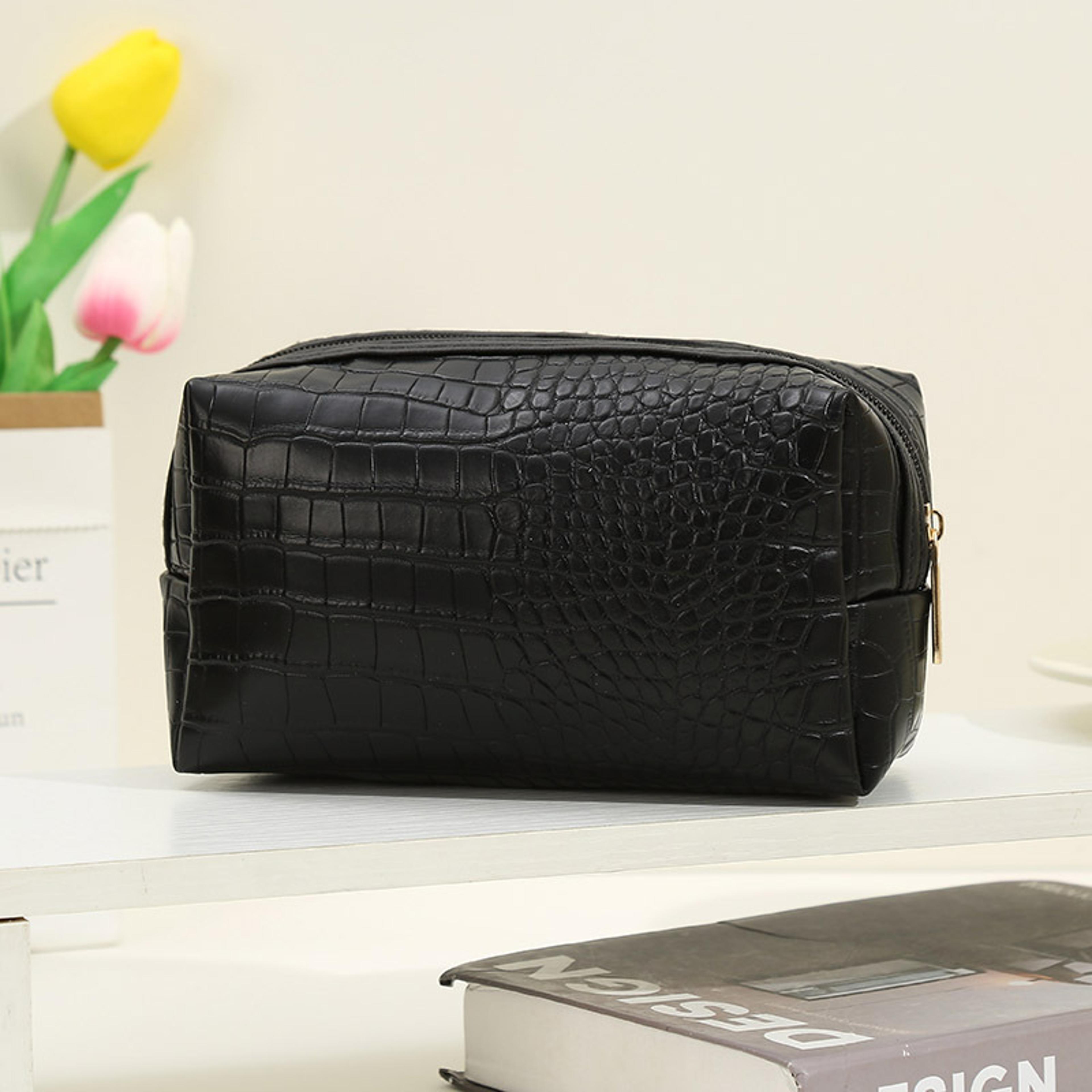 Waterproof PU Leather Makeup Bag With Crocodile Pattern Travel Cosmetic Pouch 1
