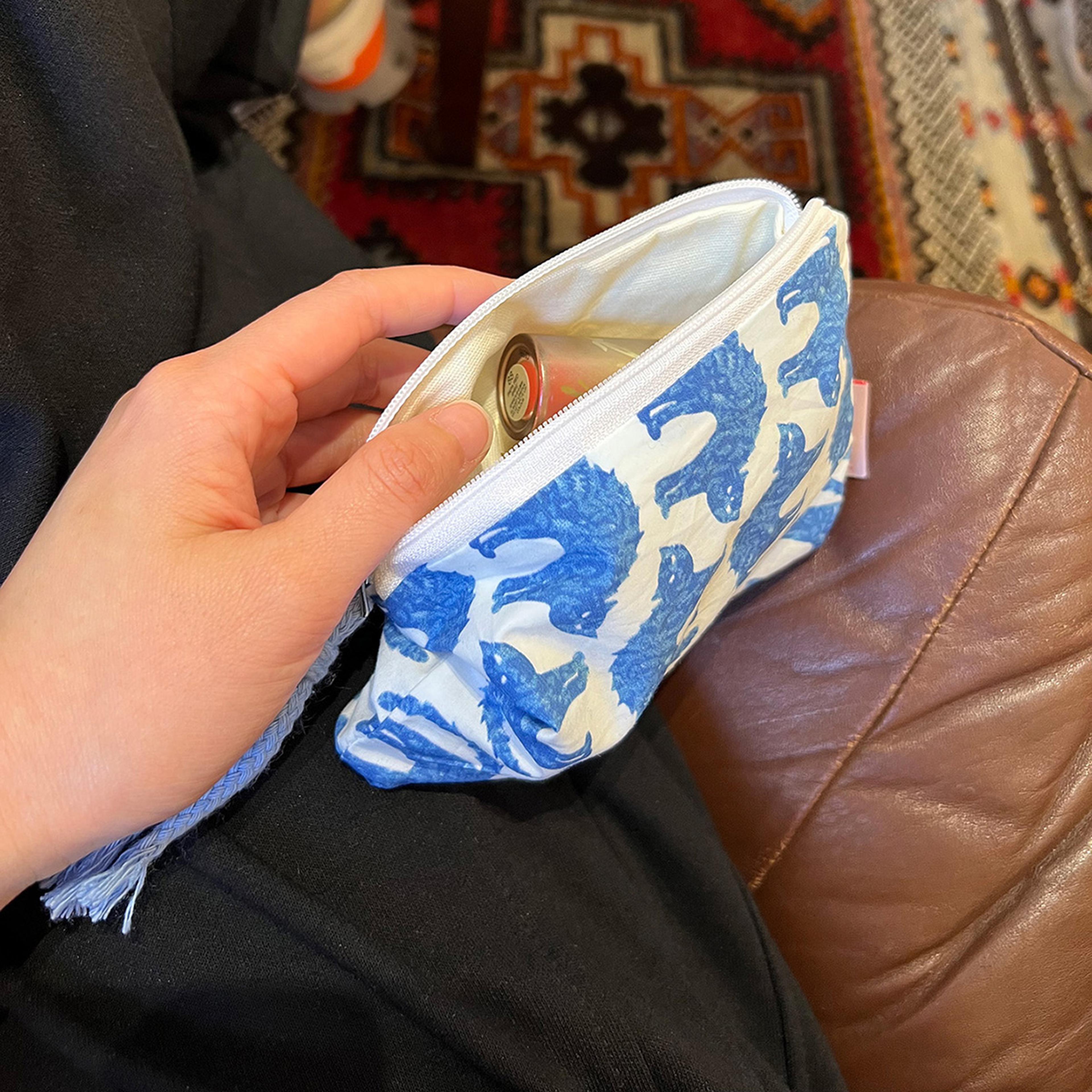 Blue Cat Graphic Mini Cosmetic Bag With Zipper For Makeup And Daily Essentials 4