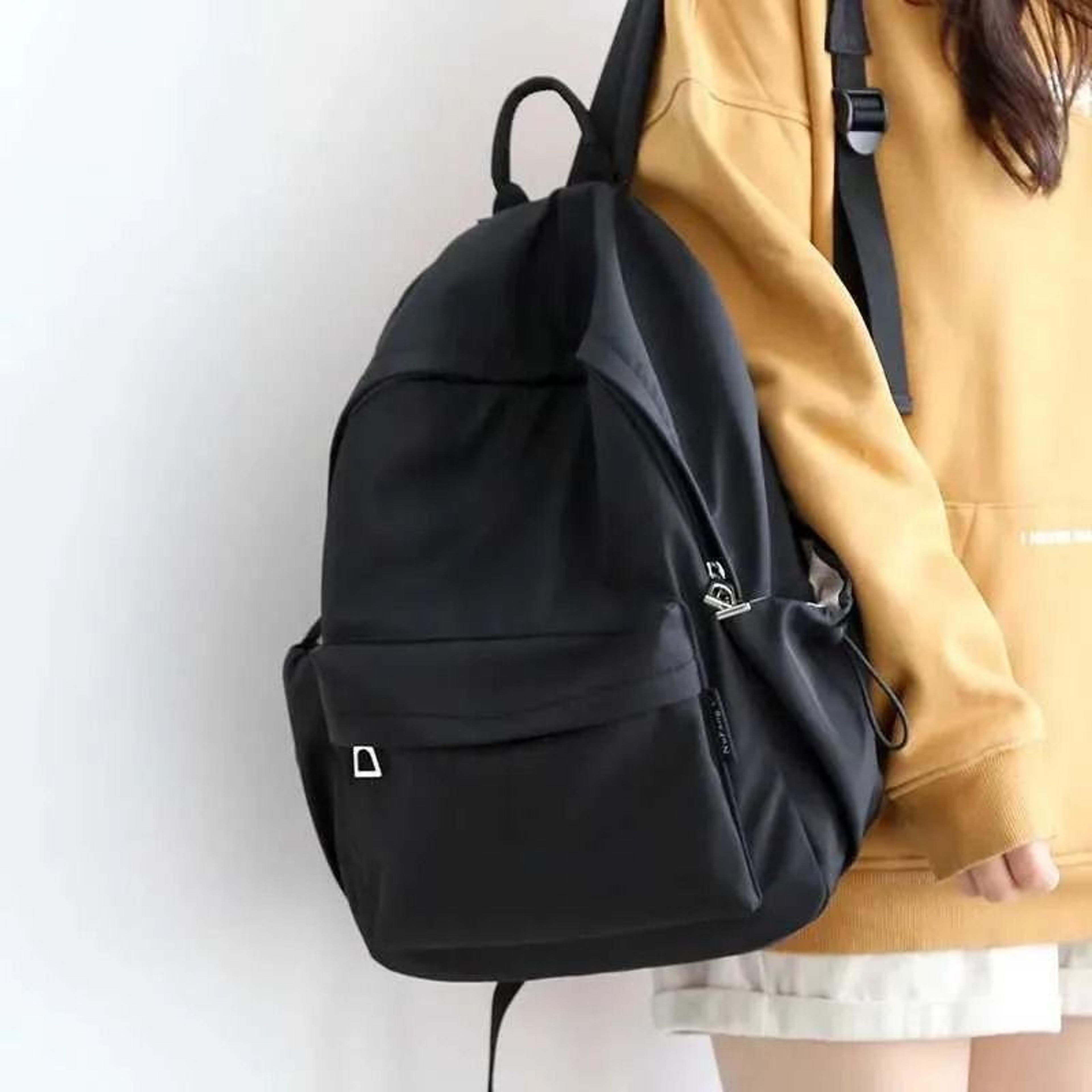 Lightweight Mini PU Leather Backpack With Anti Theft Zipper For Travel School 2