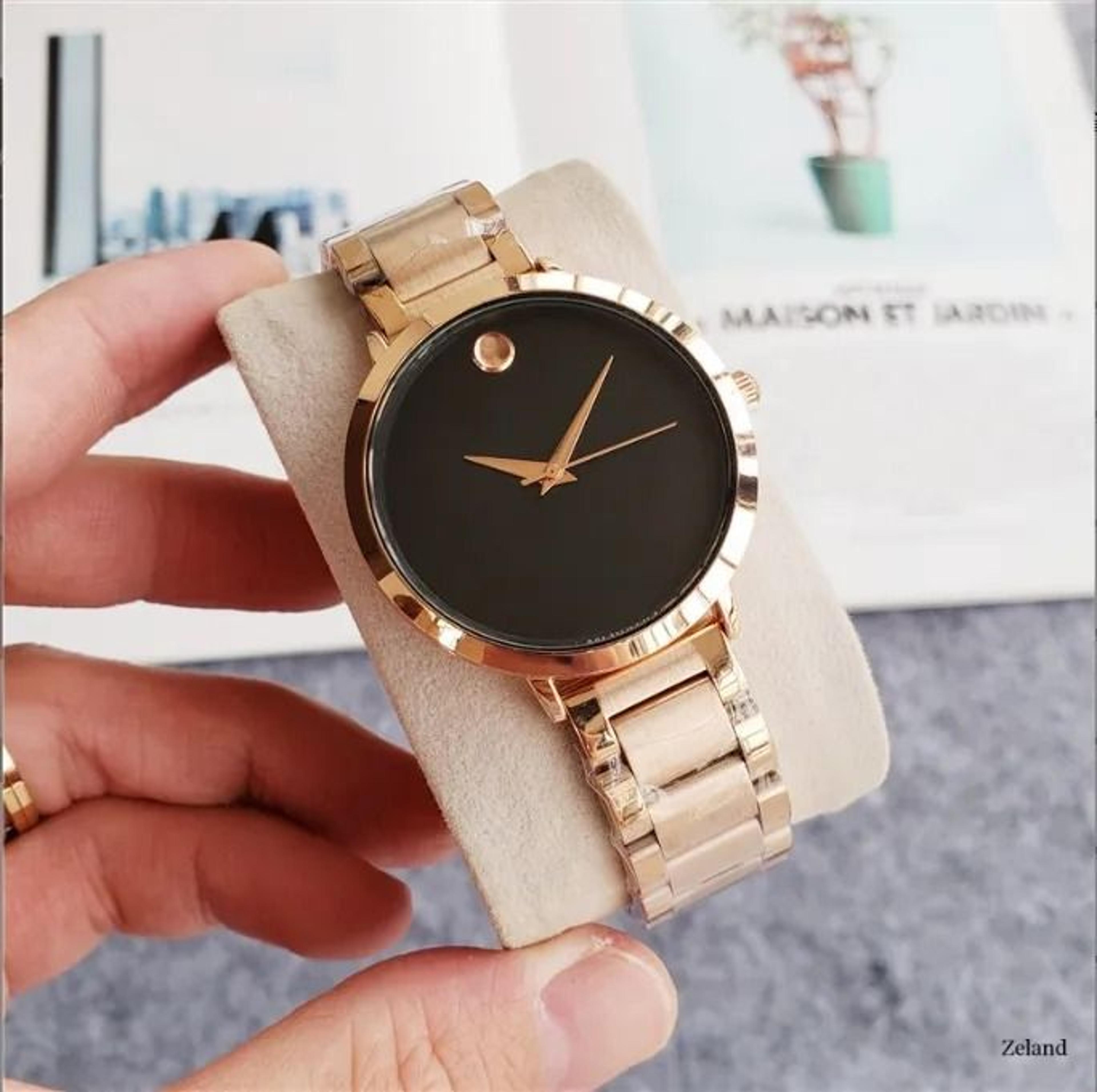 Luxury Womens Quartz Gold Fashion Sports Watch 1