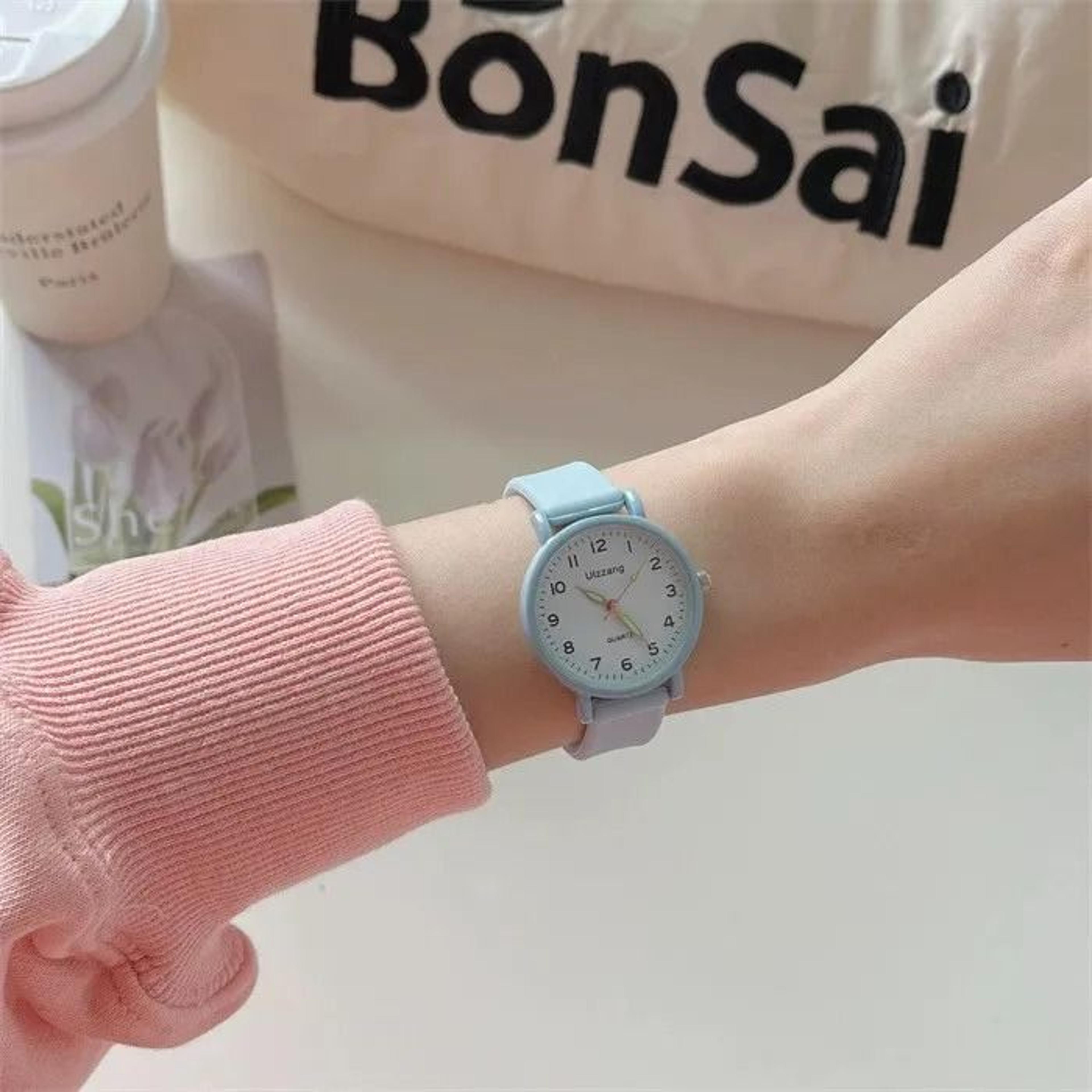 Kids Jelly Strap Sports Watch For Boys And Girls Casual Student Exam Watch 5