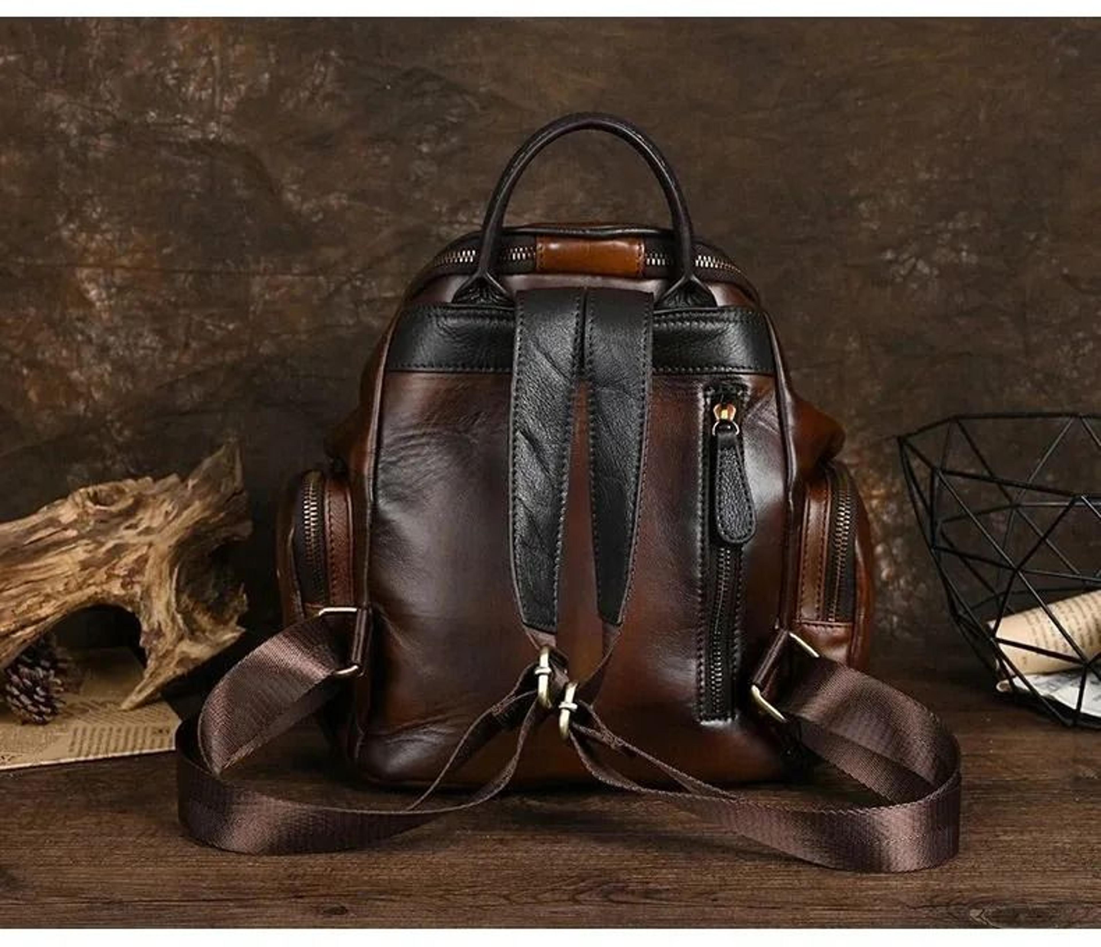 Genuine Leather Women Vintage Casual Backpack 1