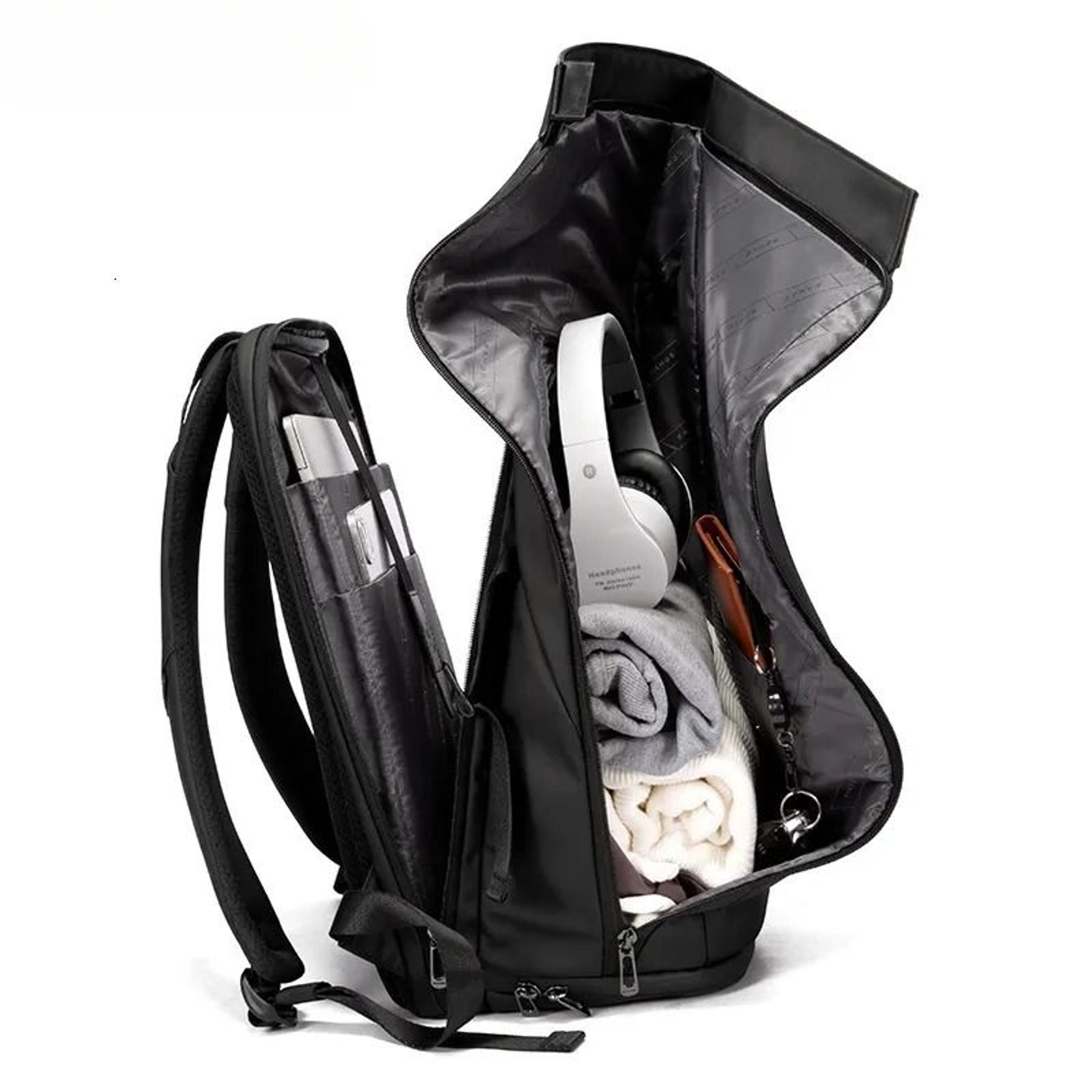 Men Laptop Backpack With MultiCompartment Storage 4