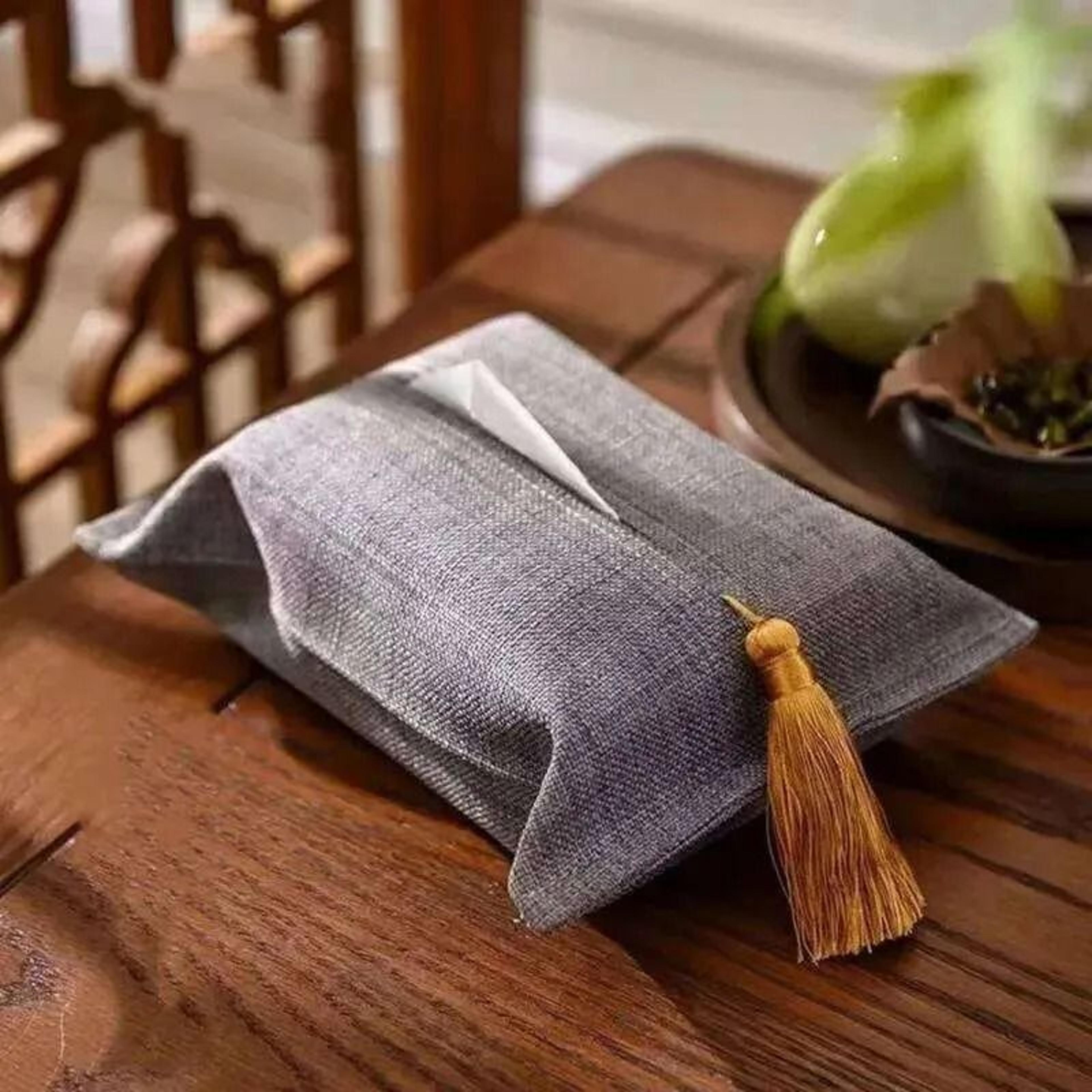 Bread Shaped Tissue Box Holder For Home And Office 4