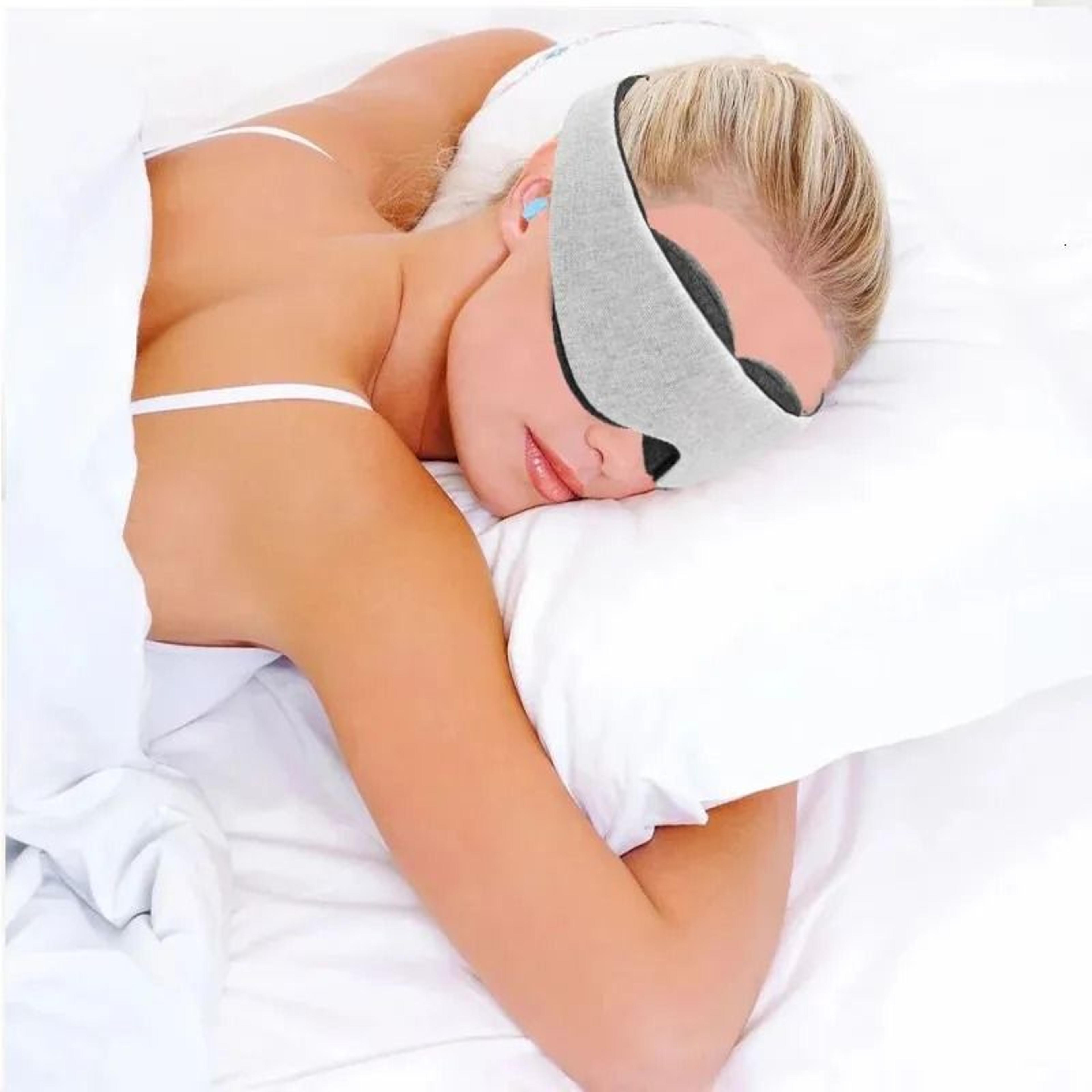 Weighted Blackout Sleep Mask With Adjustable Strap 2