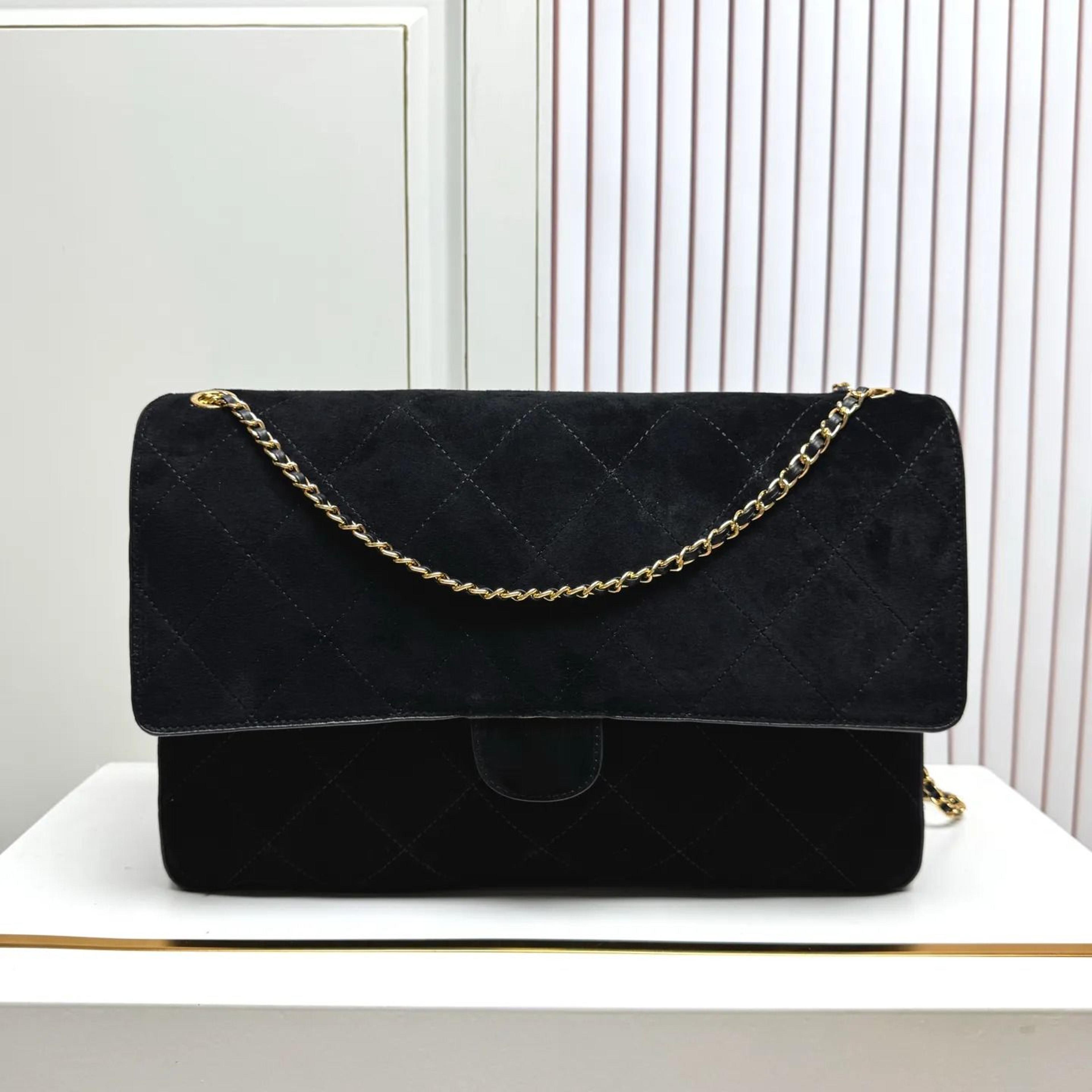 Suede Shoulder Bag With Diamond Pattern And Retro Gold Buckle 1