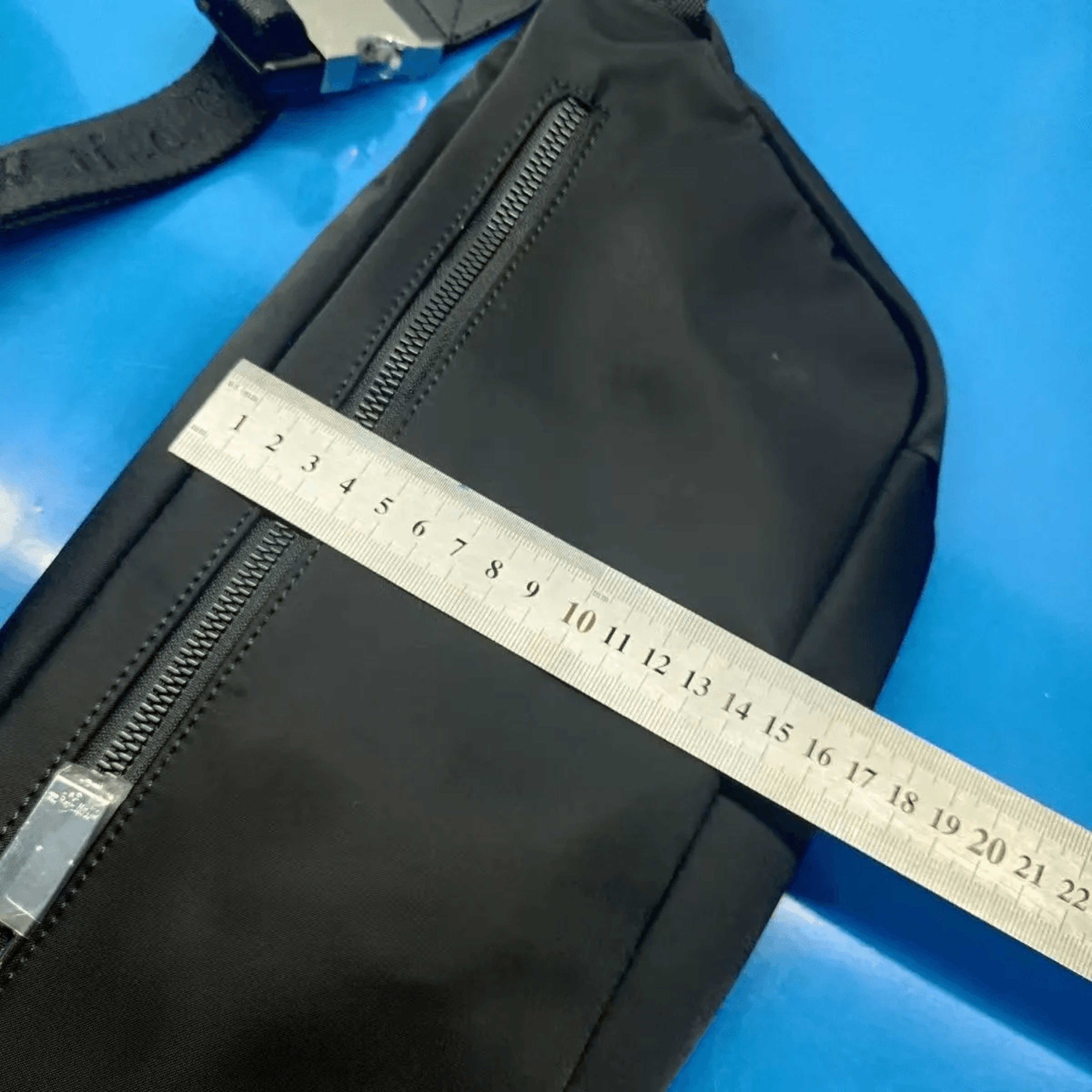 Mens Waterproof Nylon Sling Waist Bag With Adjustable Strap 3