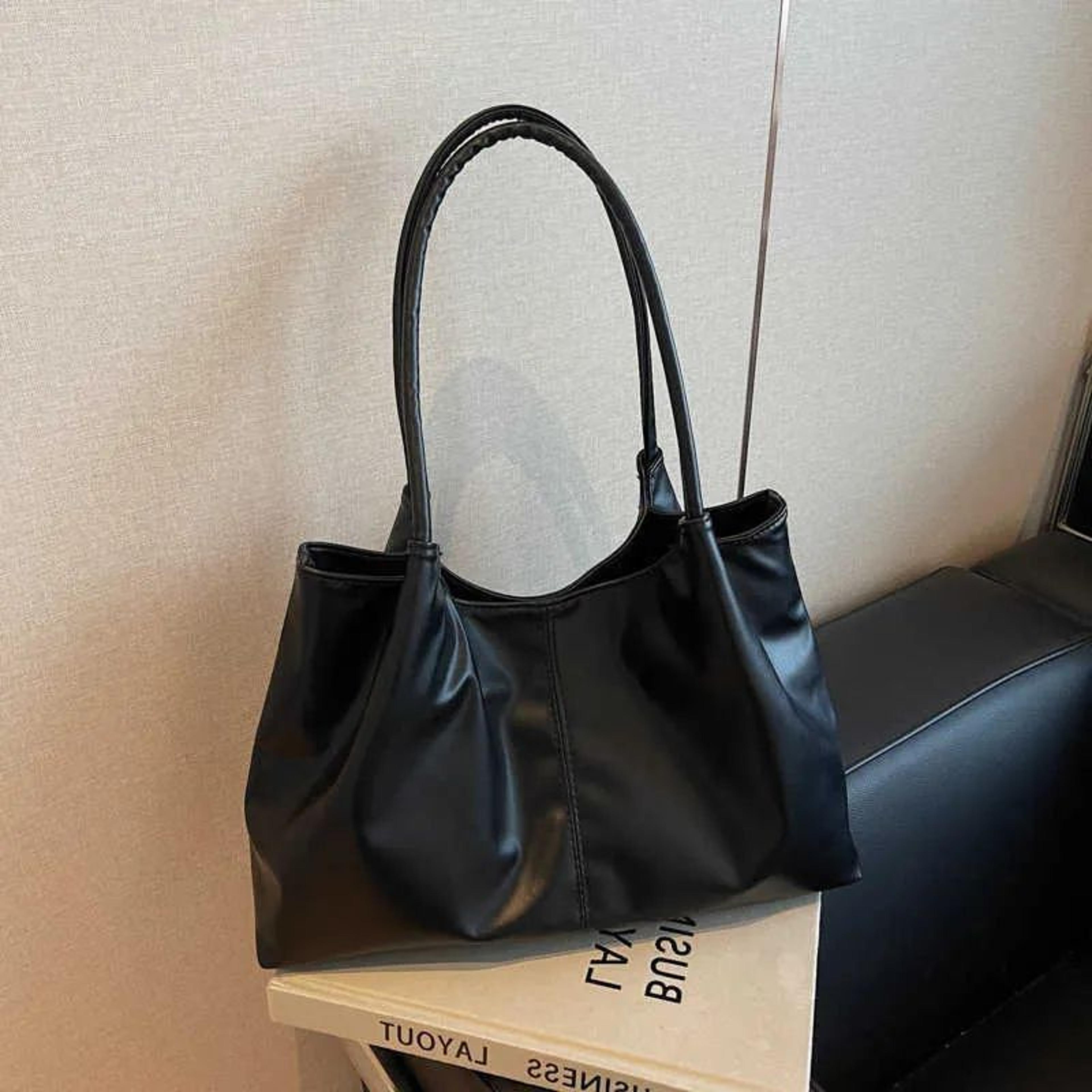 Womens Large Capacity PU Leather Tote Bag For Work And Everyday Use 2