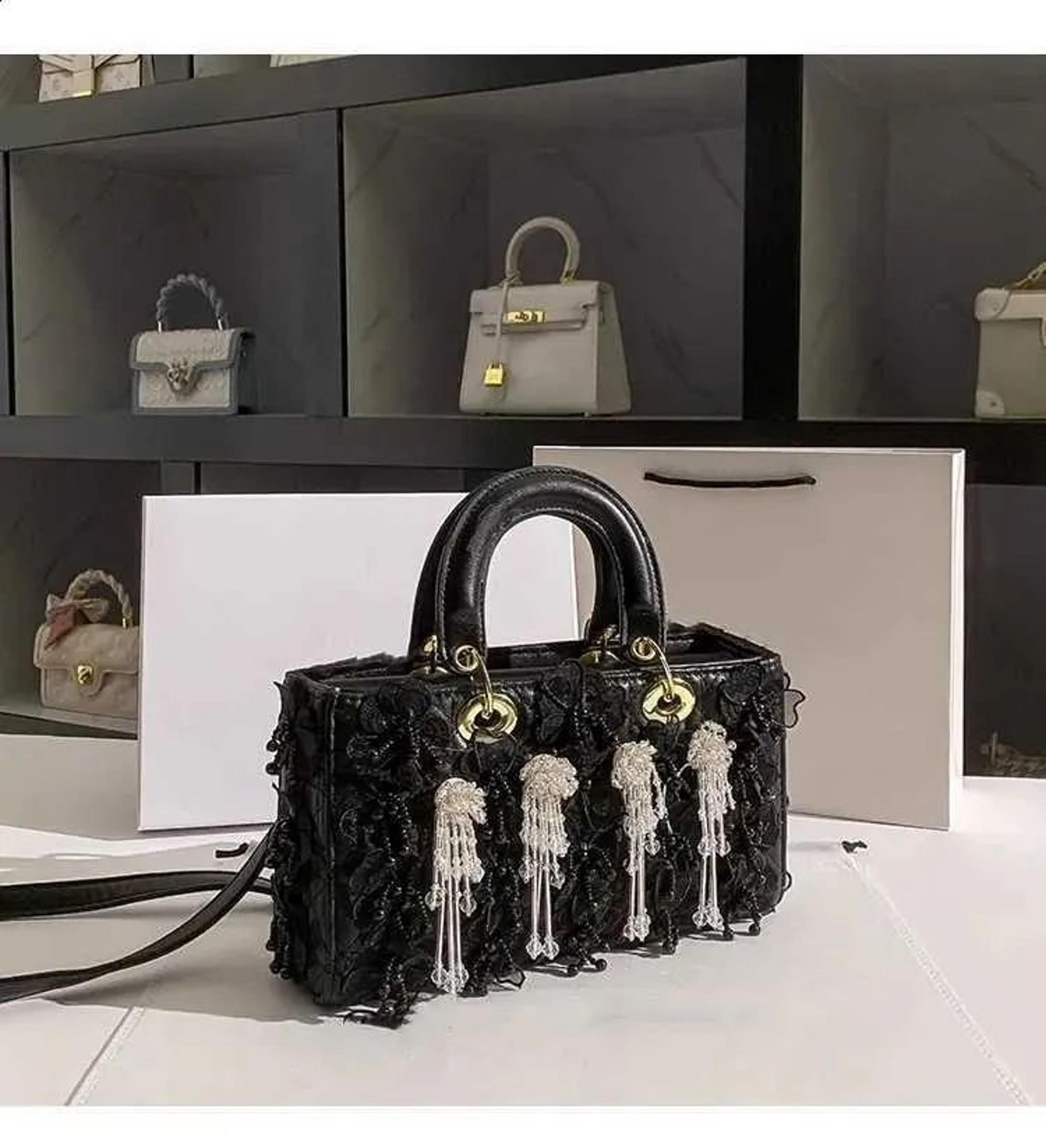 Womens Floral Lace Bucket Handbag With Crossbody And Handheld Carry 2