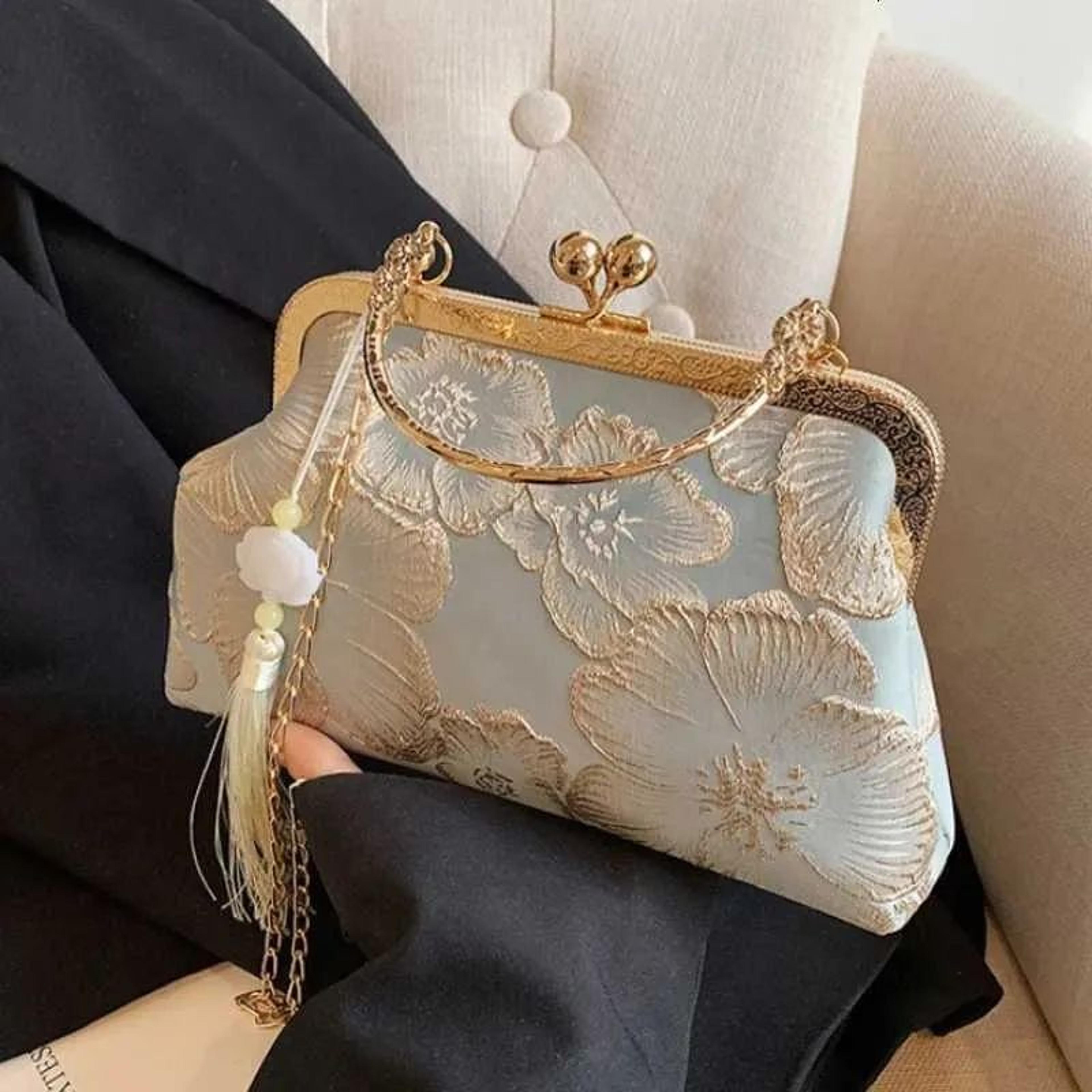 Embroidered Square Shoulder Bag Retro Evening Clutch For Weddings And Parties 1