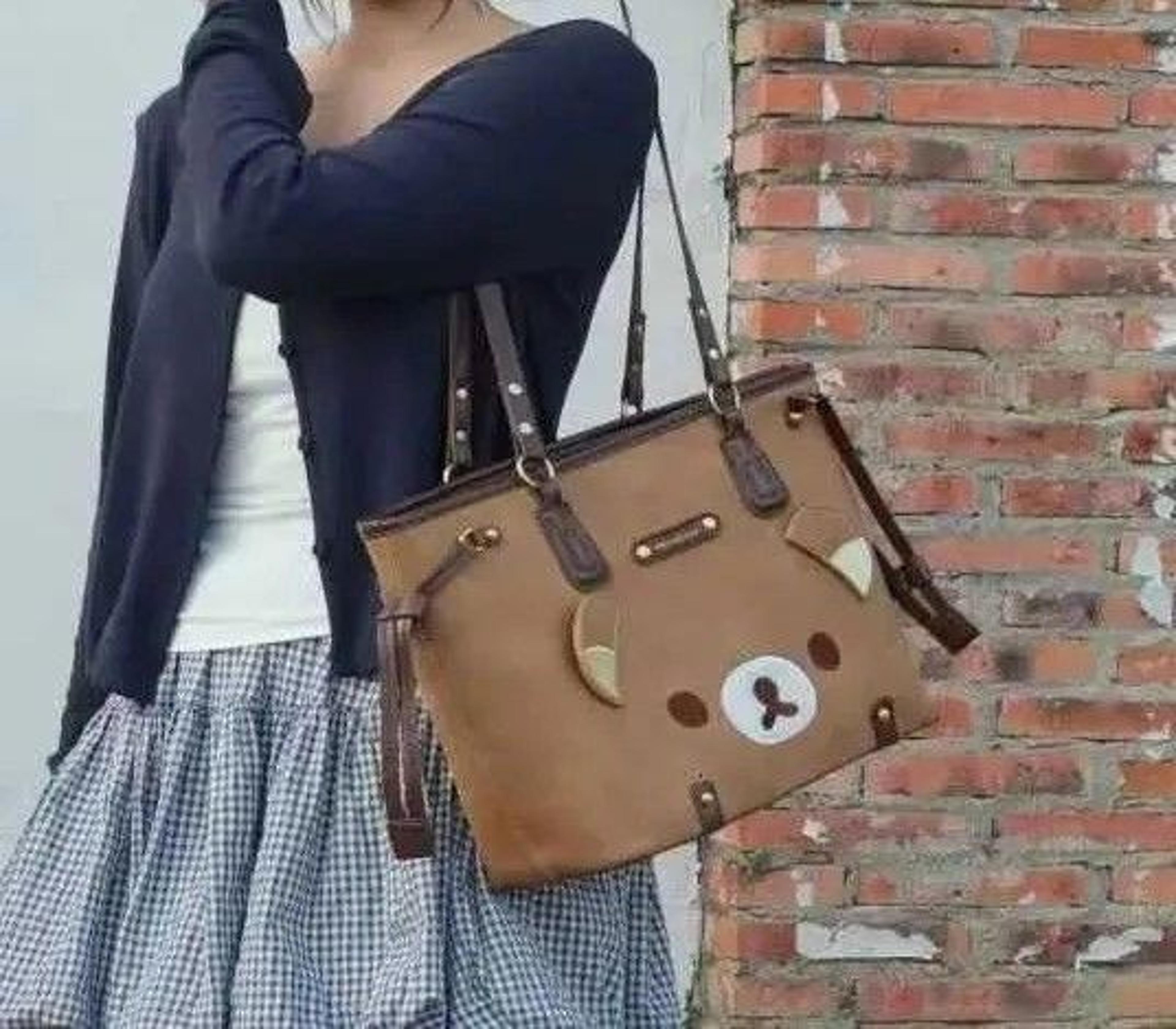 embroidered bear face suede shoulder handbag with large capacity