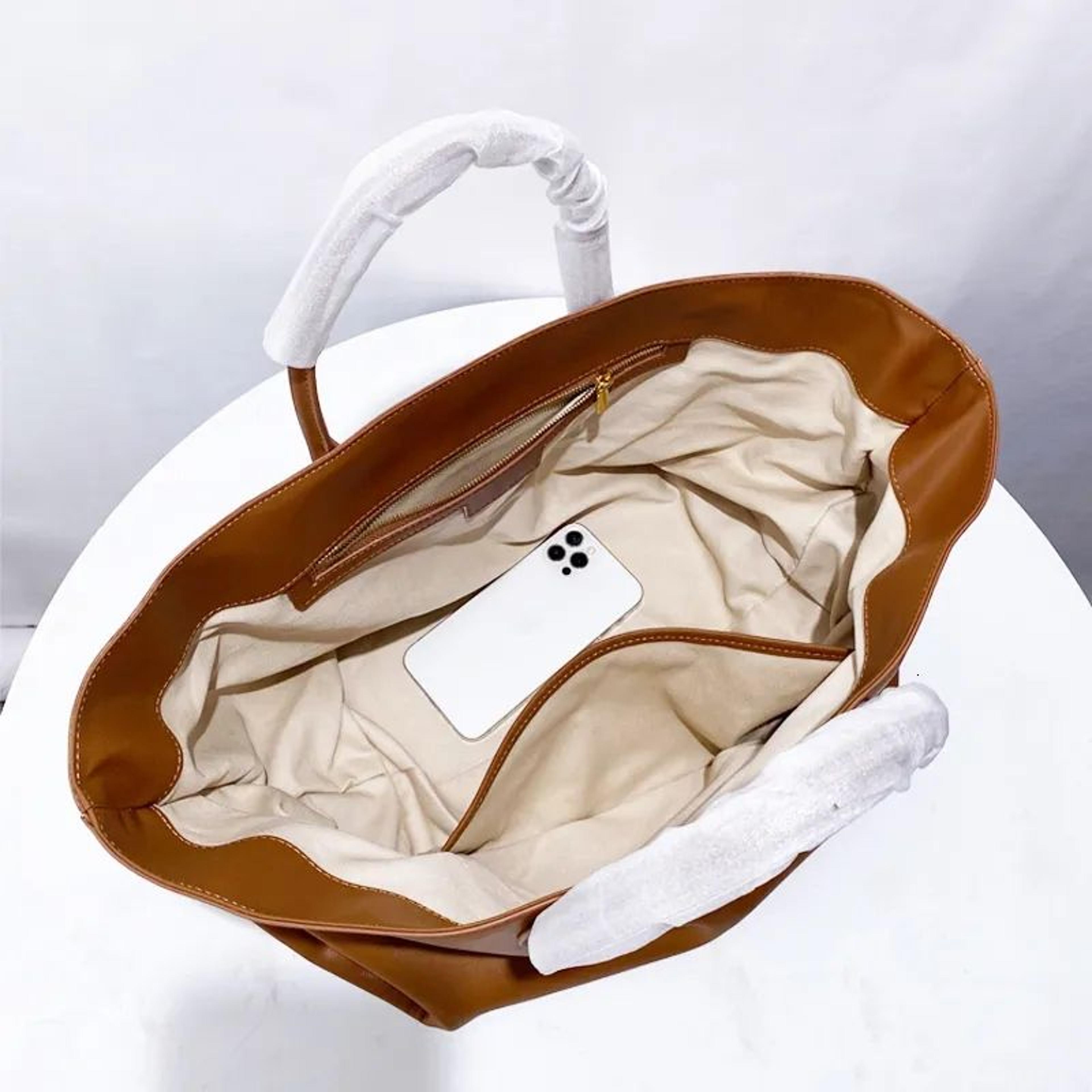 Large Capacity Vintage Split Leather Tote Bag For Women Classic Everyday Handbag 2