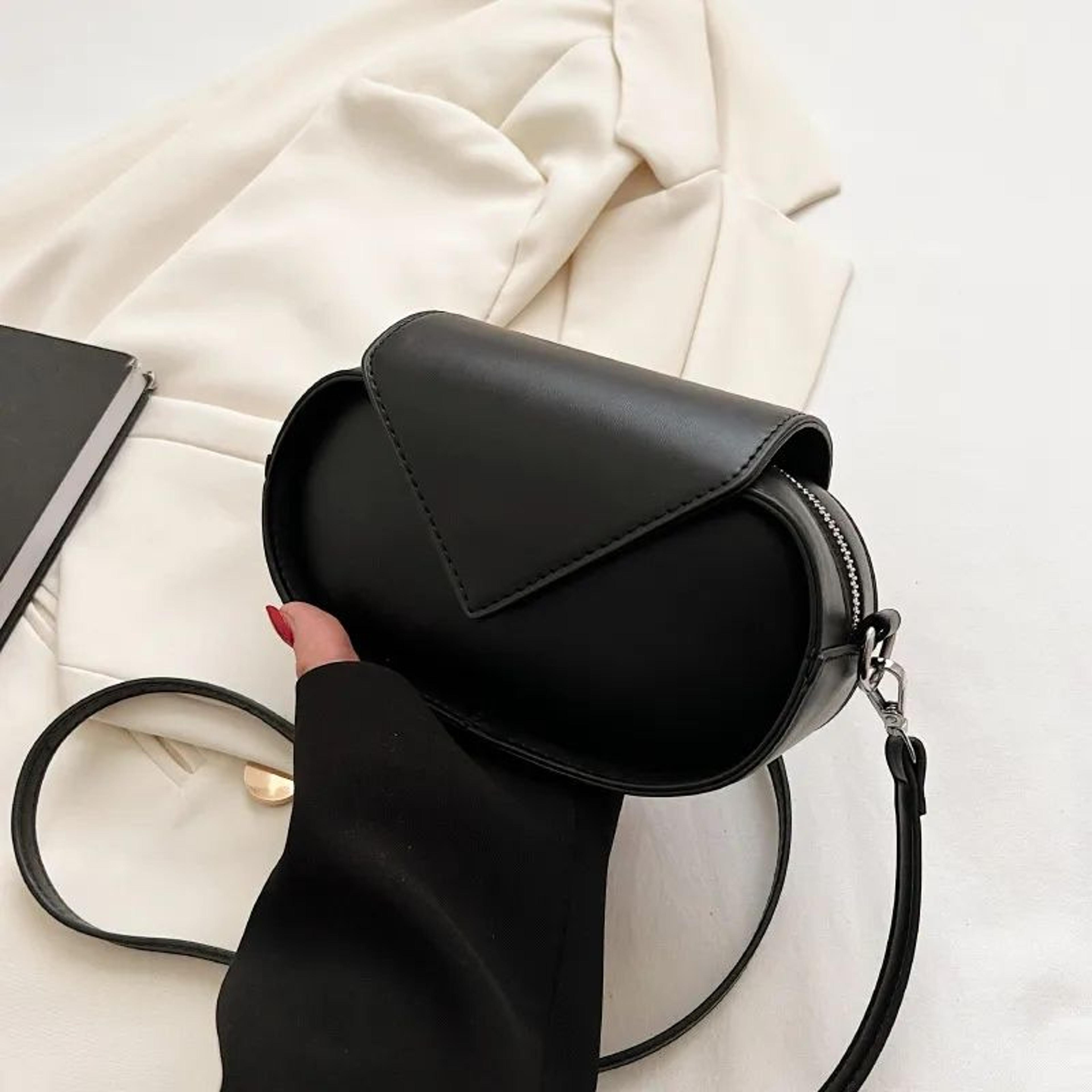 retro small square crossbody bag for women fashionable shoulder purse