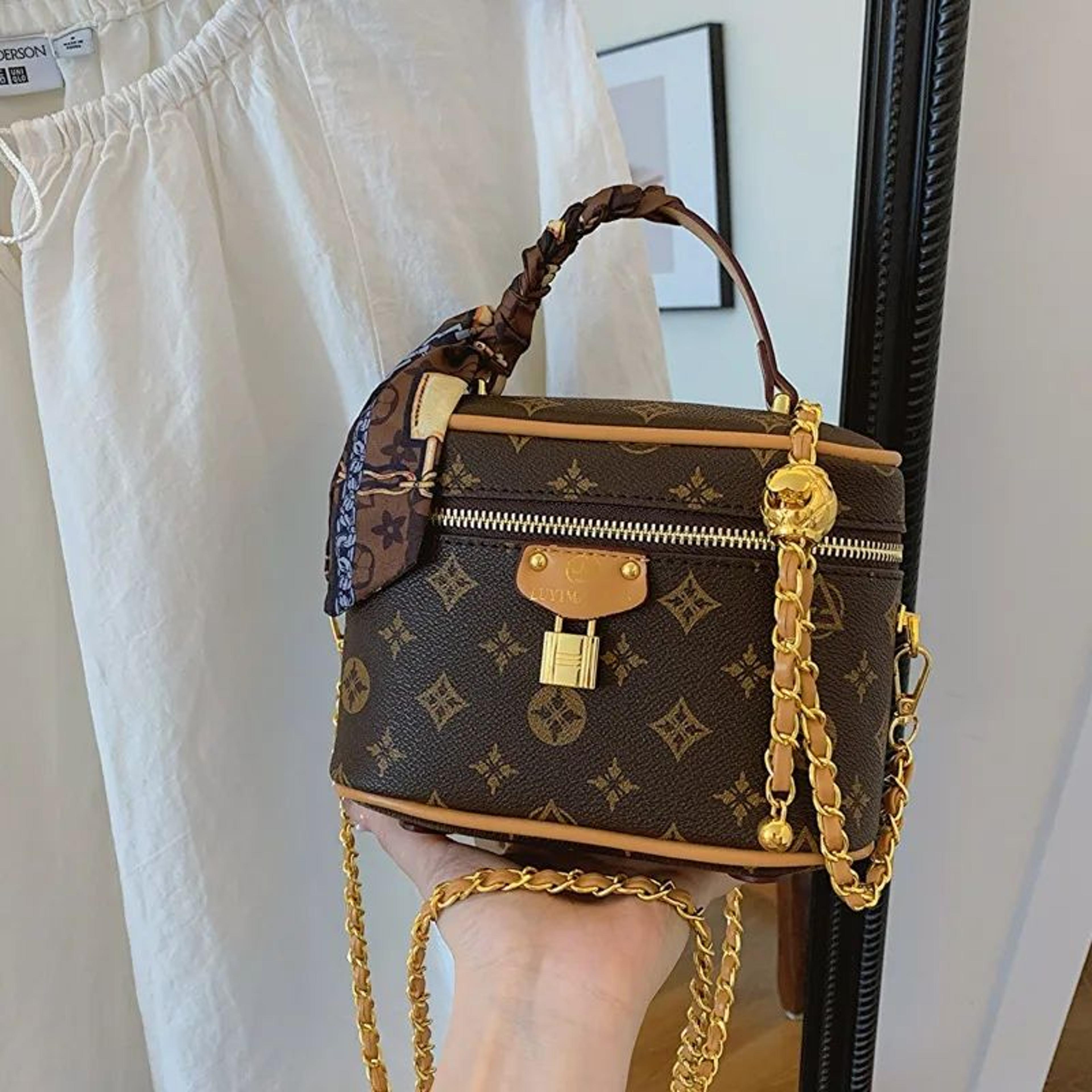 Women Retro Print Small Square Crossbody Bag With Adjustable Strap 1