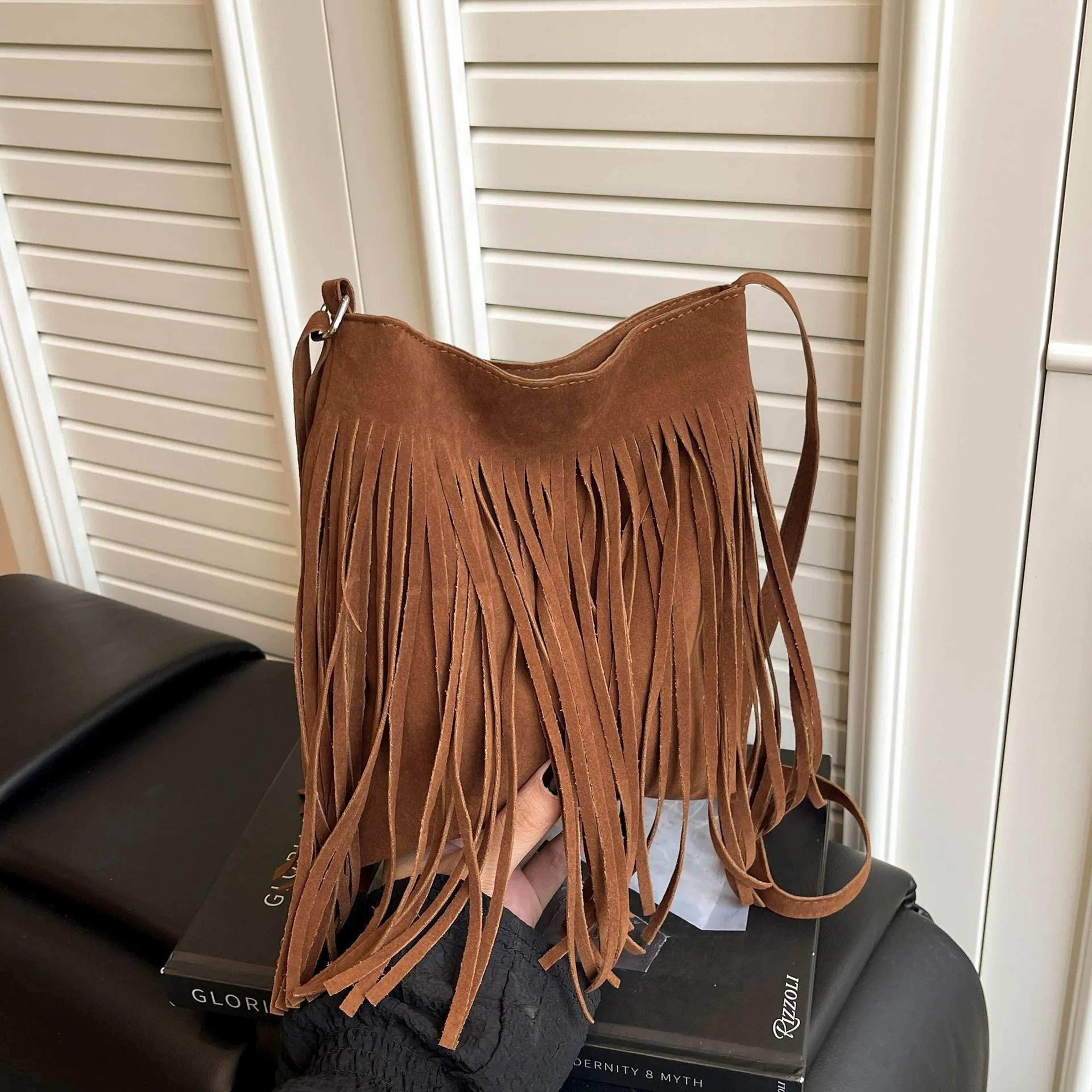 Womens Casual Underarm Shoulder Handbag For Everyday Commuting 2