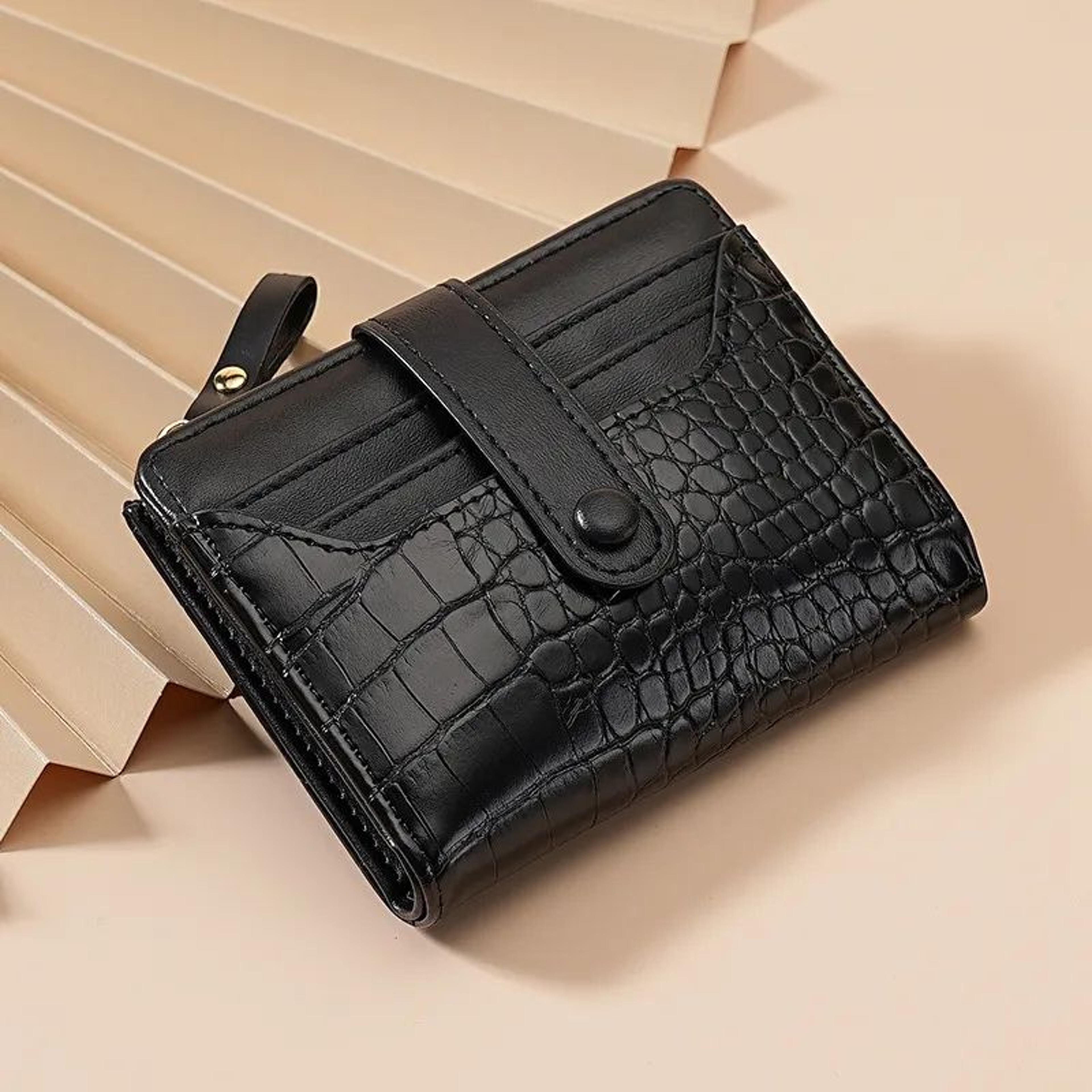 Womens Compact Crocodile Embossed Wallet With Card Slots And Zippered Coin Purse 3