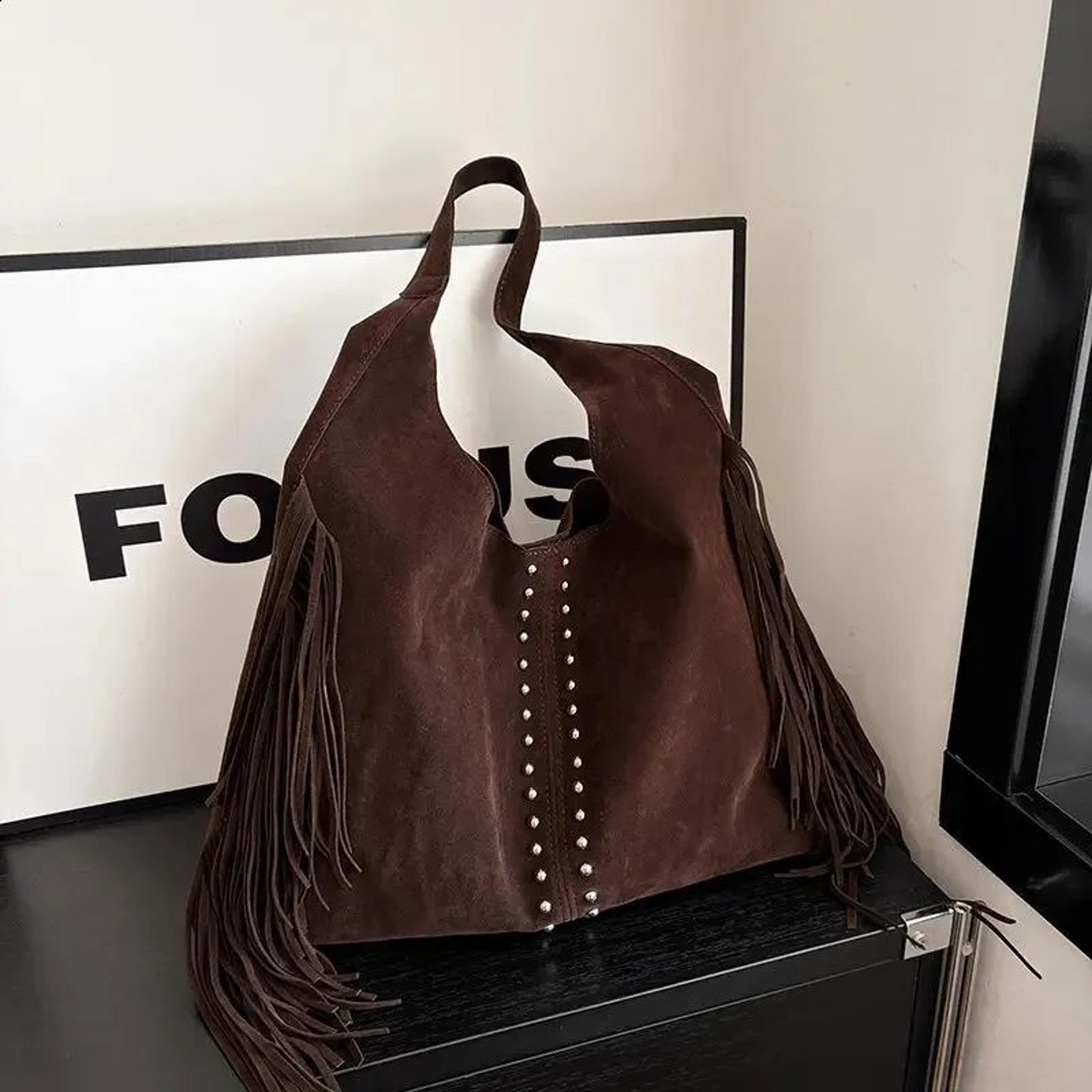 Womens Retro Fringe Tote Bag With Rivet Accents And Large Capacity 3