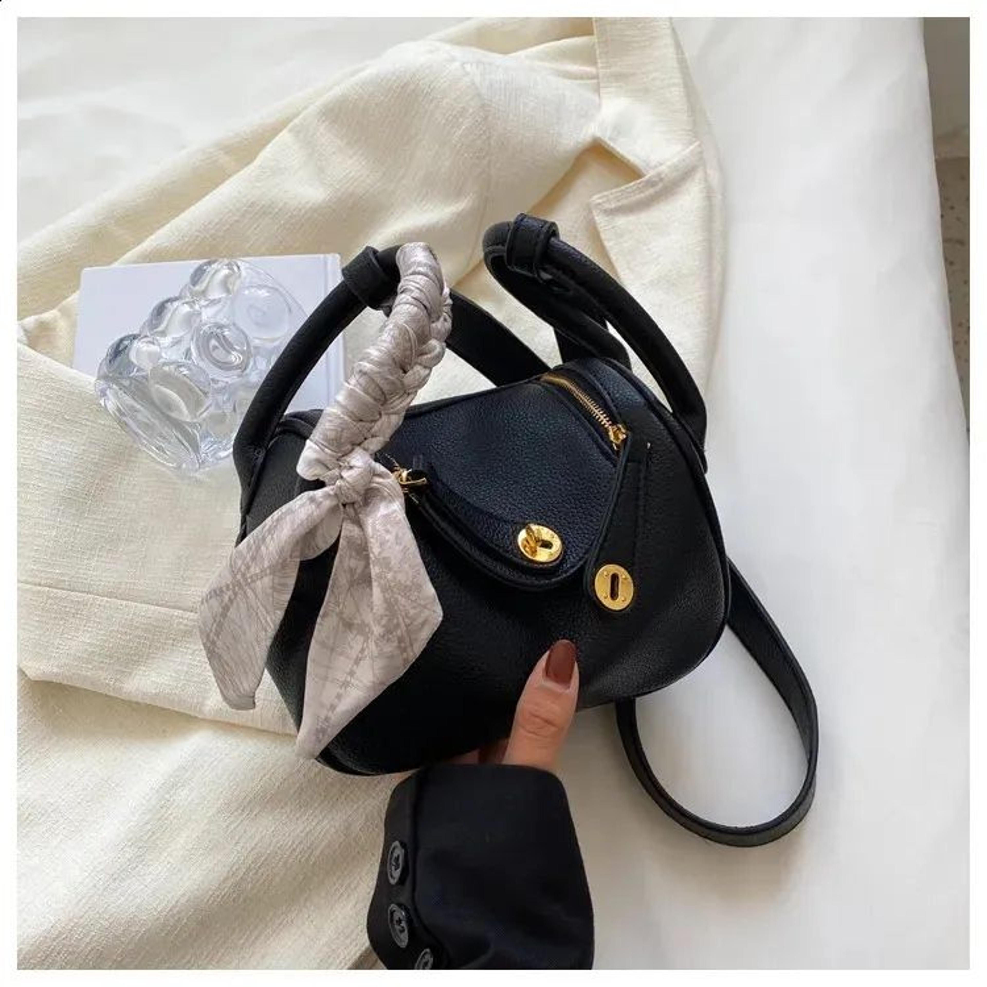 Women Small PU Leather Shoulder Bag With Lychee Texture And Pillow Style 1