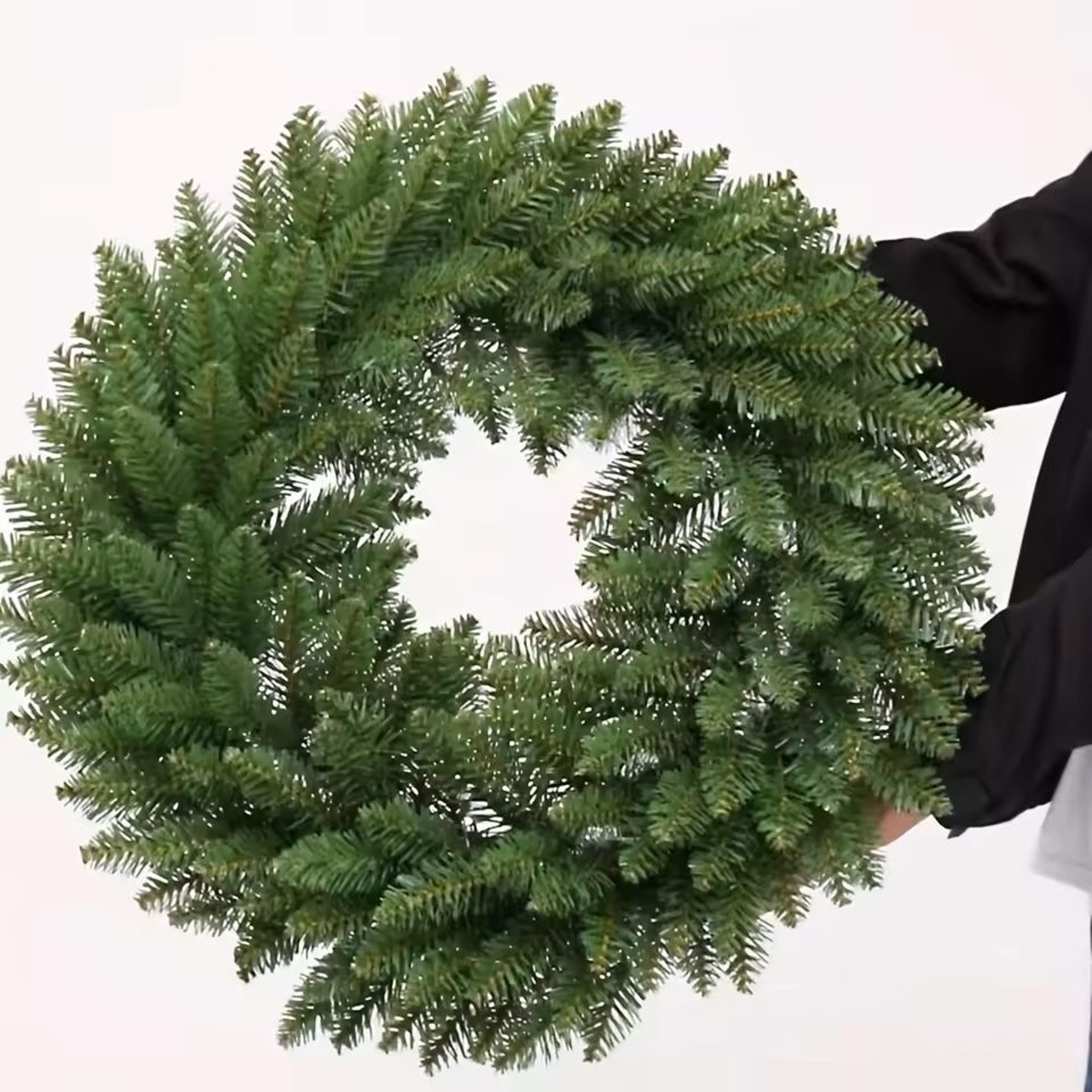 Realistic Evergreen Pine Wreath Durable Plastic Christmas Decoration With Pine Needles And Branch A 0