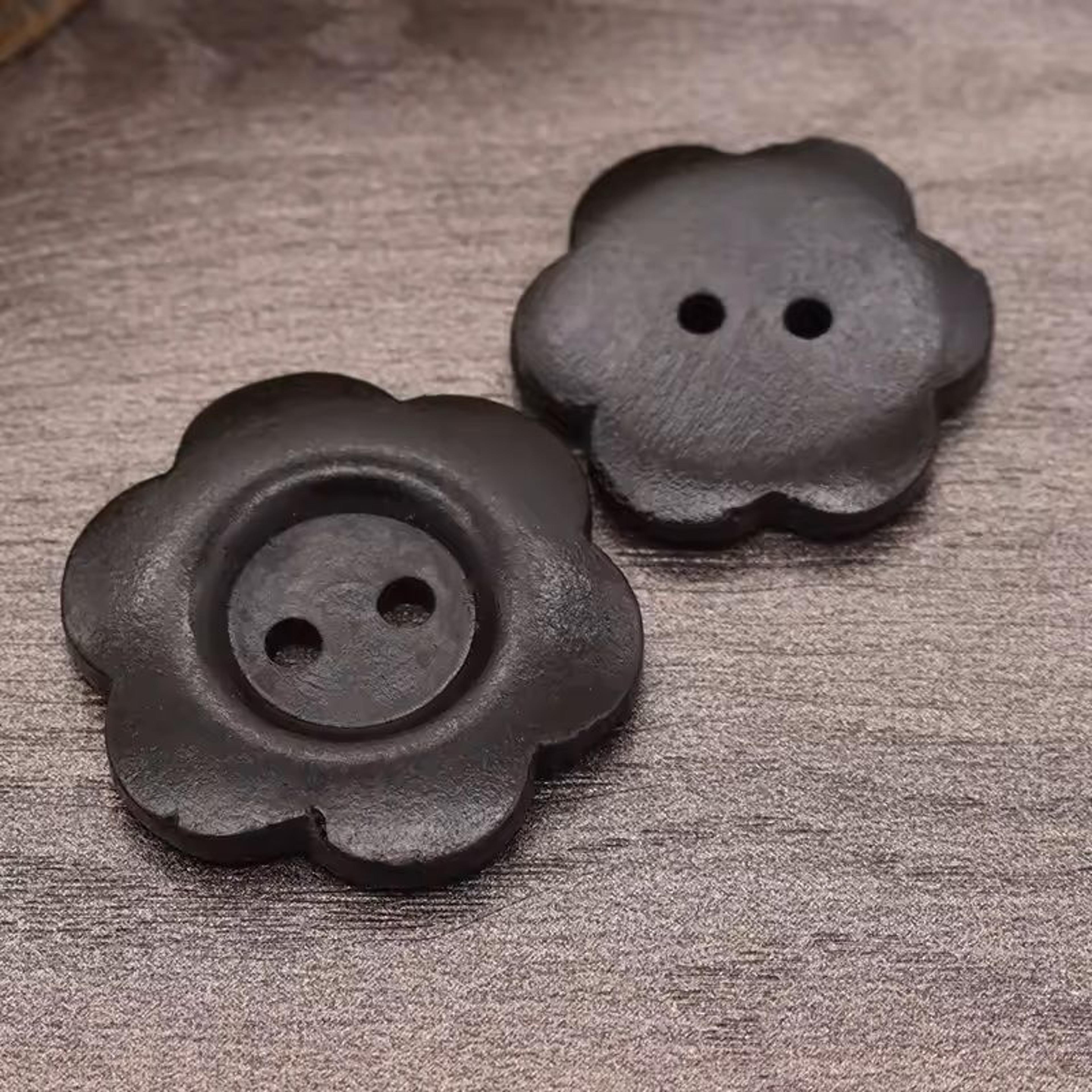 50 Pcs Wooden Vintage Buttons  DIY 2Hole Sewing Buttons For Crafts Clothing  Handmade Decorations 9