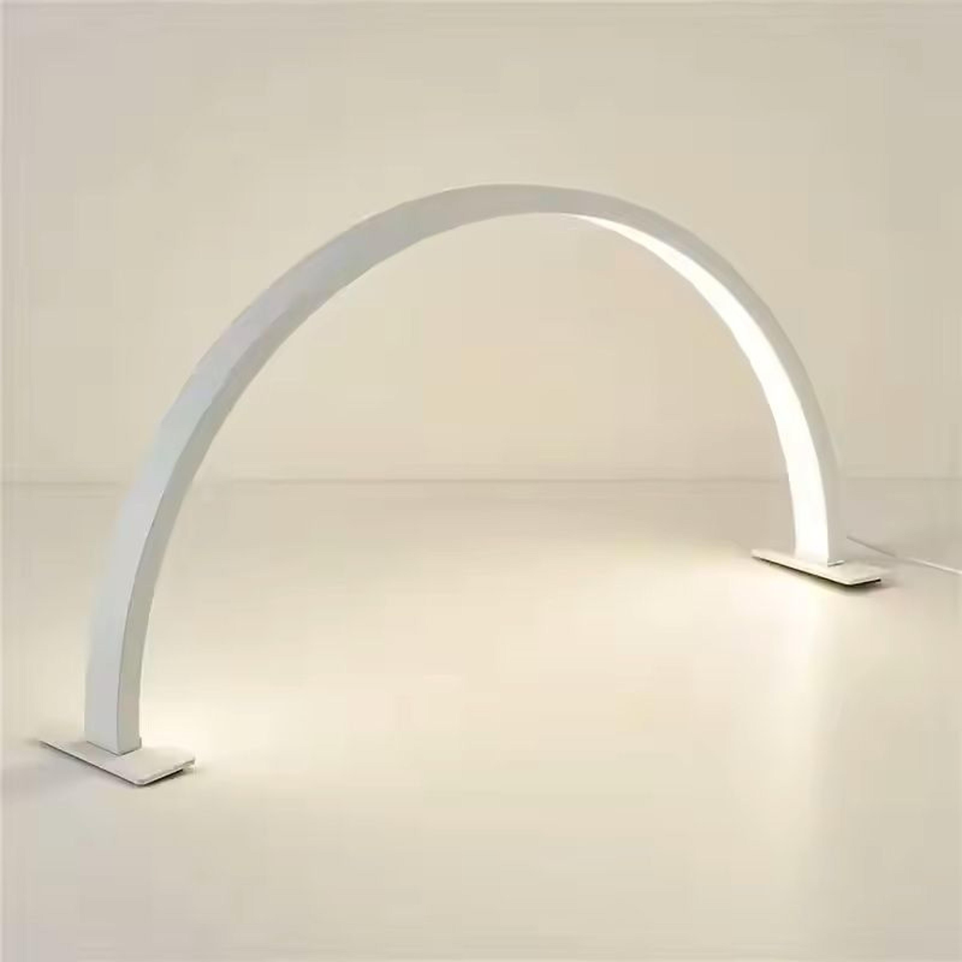 Moon Style LED Nail And Beauty Desk Lamp 3