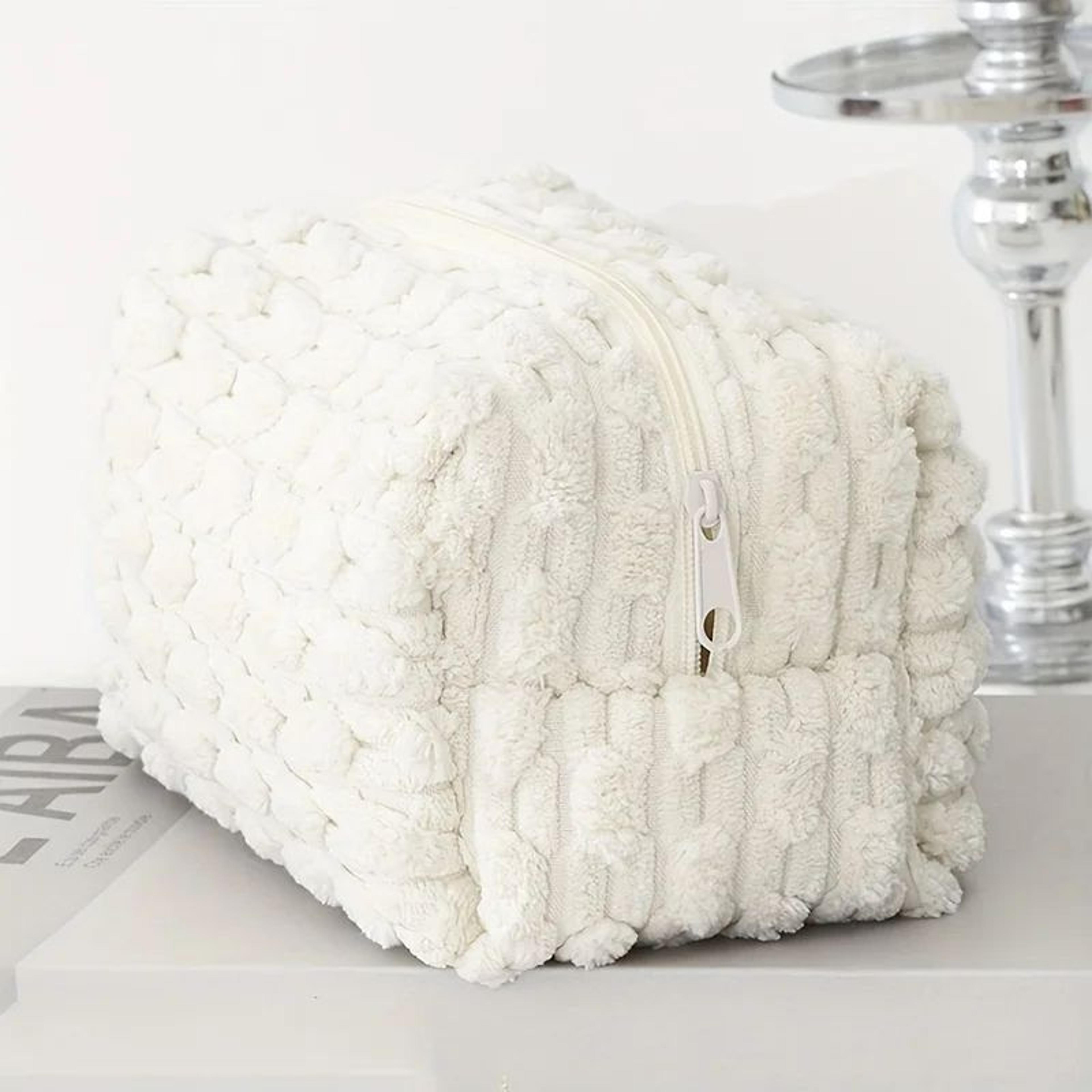 Plush Large Makeup Bag  Solid Color Portable Cosmetic Tote  Toiletry Organizer For Women Travel Sto 4
