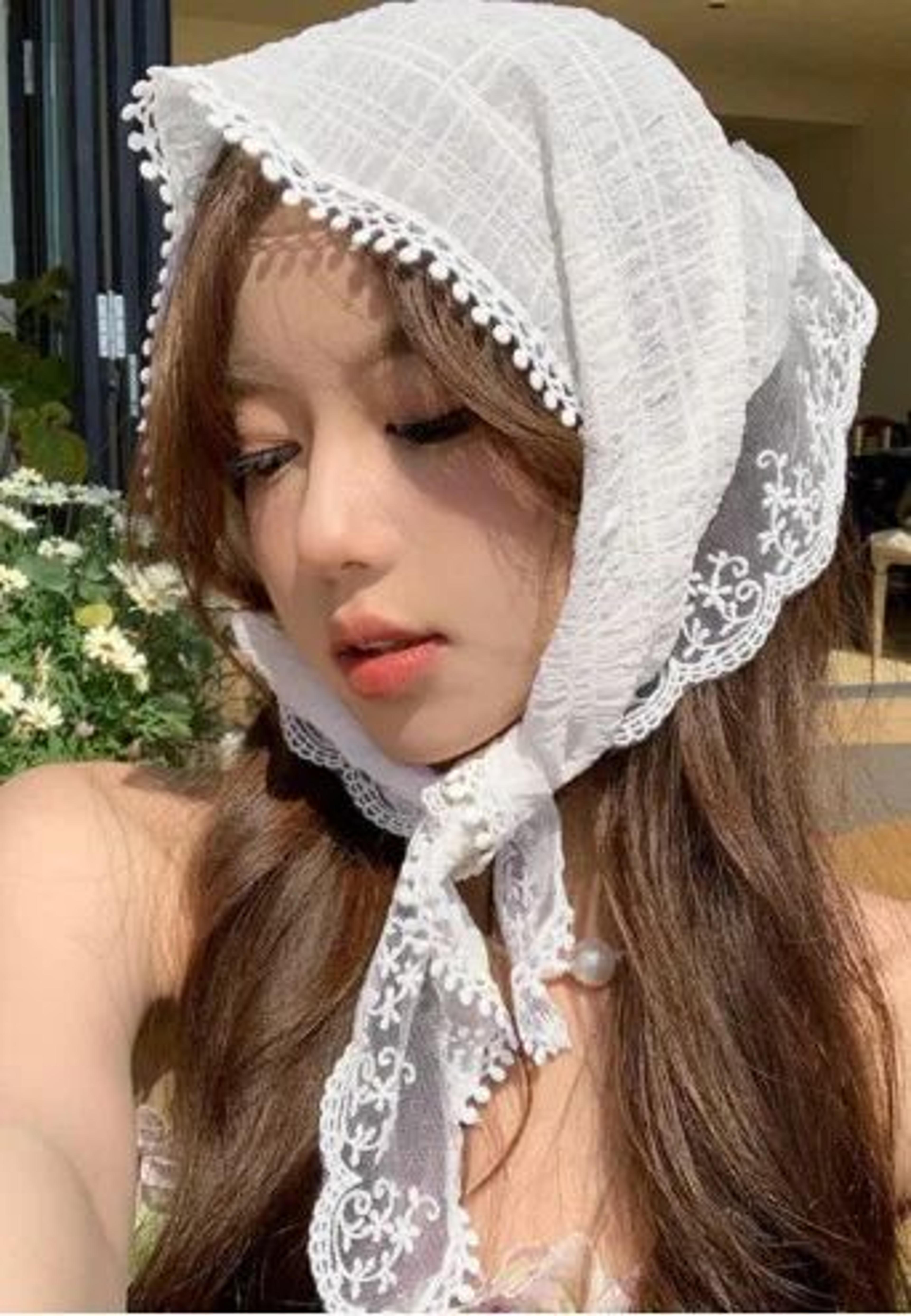 Womens NonSlip Floral Lace Head Scarf Headband Elegant Hair Kerchief Wrap For Styling Daily Wear  P 10