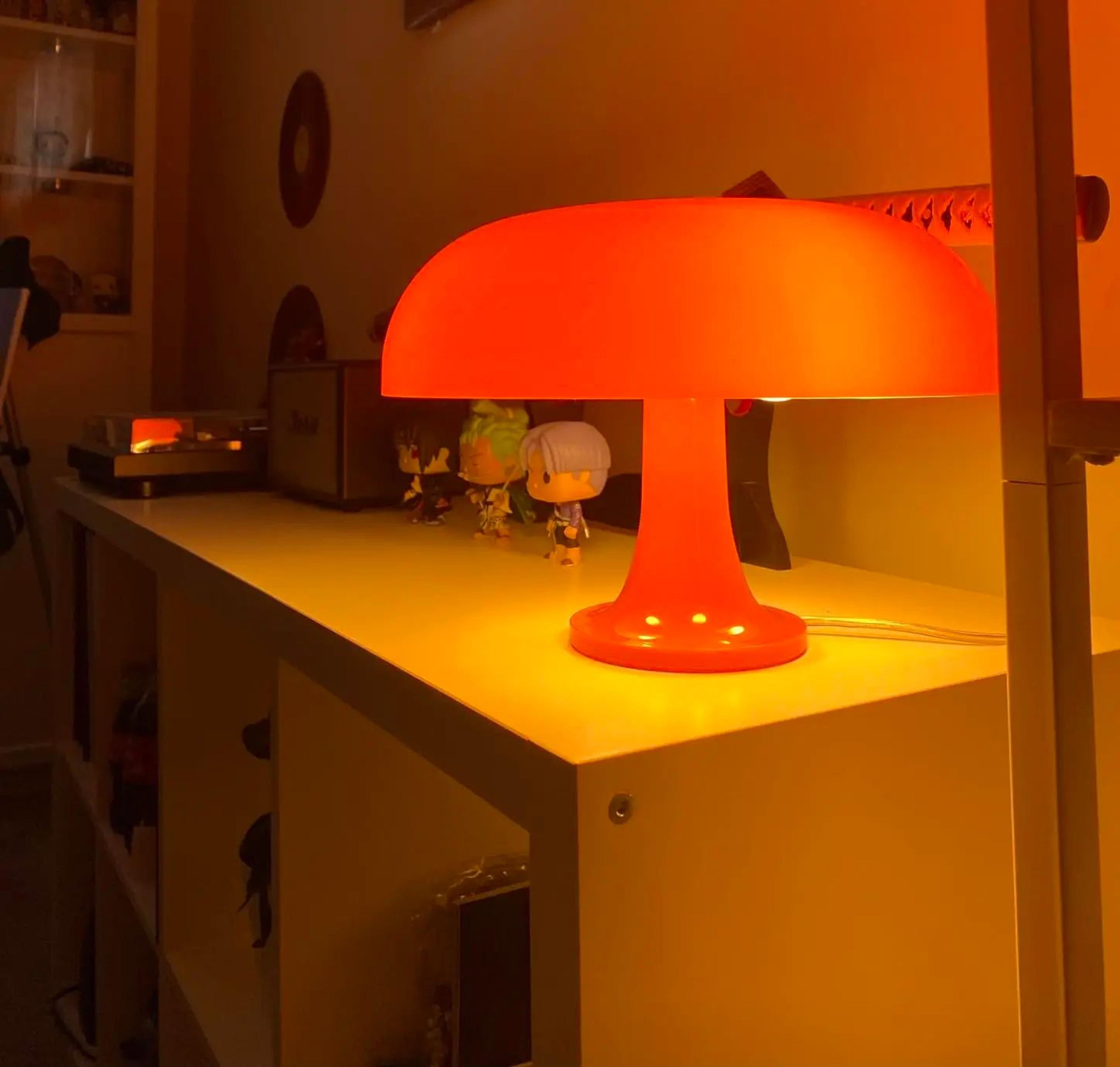 Italian Designer Mushroom LED Table Lamp Modern Minimalist Bedside Light For Hotel Bedroom Living R 5