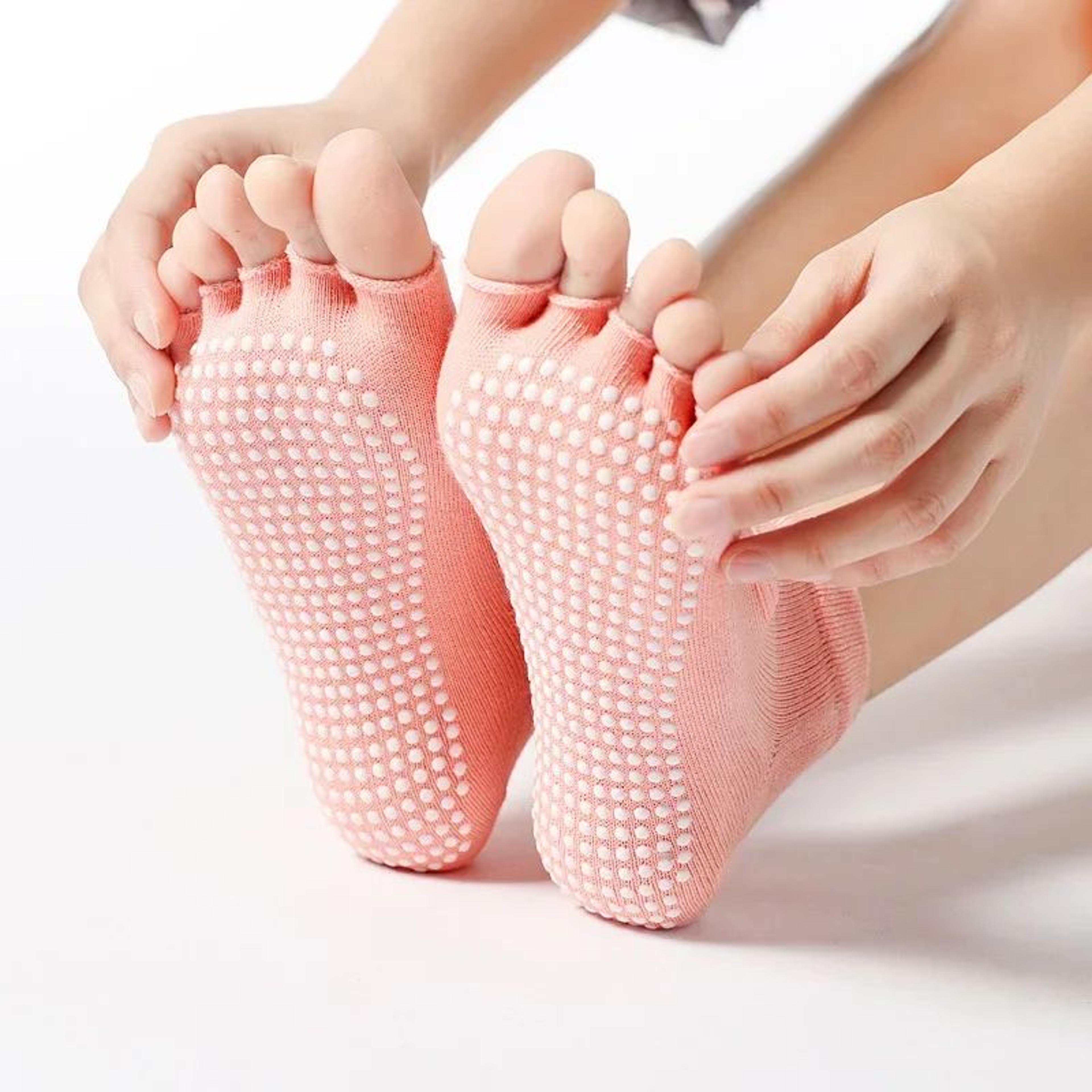 Womens Cotton FiveToe Backless Yoga Socks  Breathable AntiSlip Silicone Pilates  Ballet Grip Socks 0