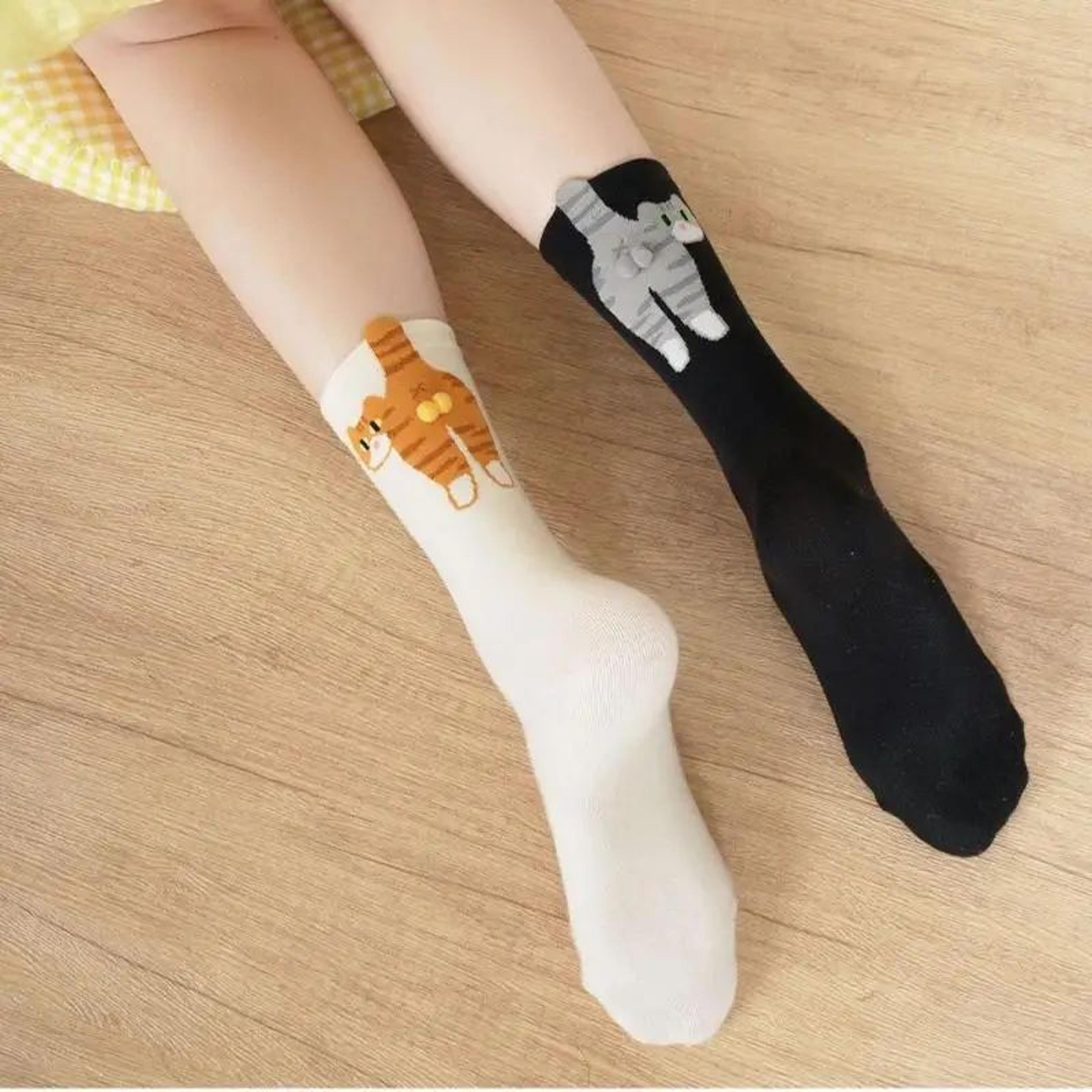 ALLTOOALL Cute 3D Cat Ball MidCalf Socks  Korean Style Funny Womens Crew Socks 3