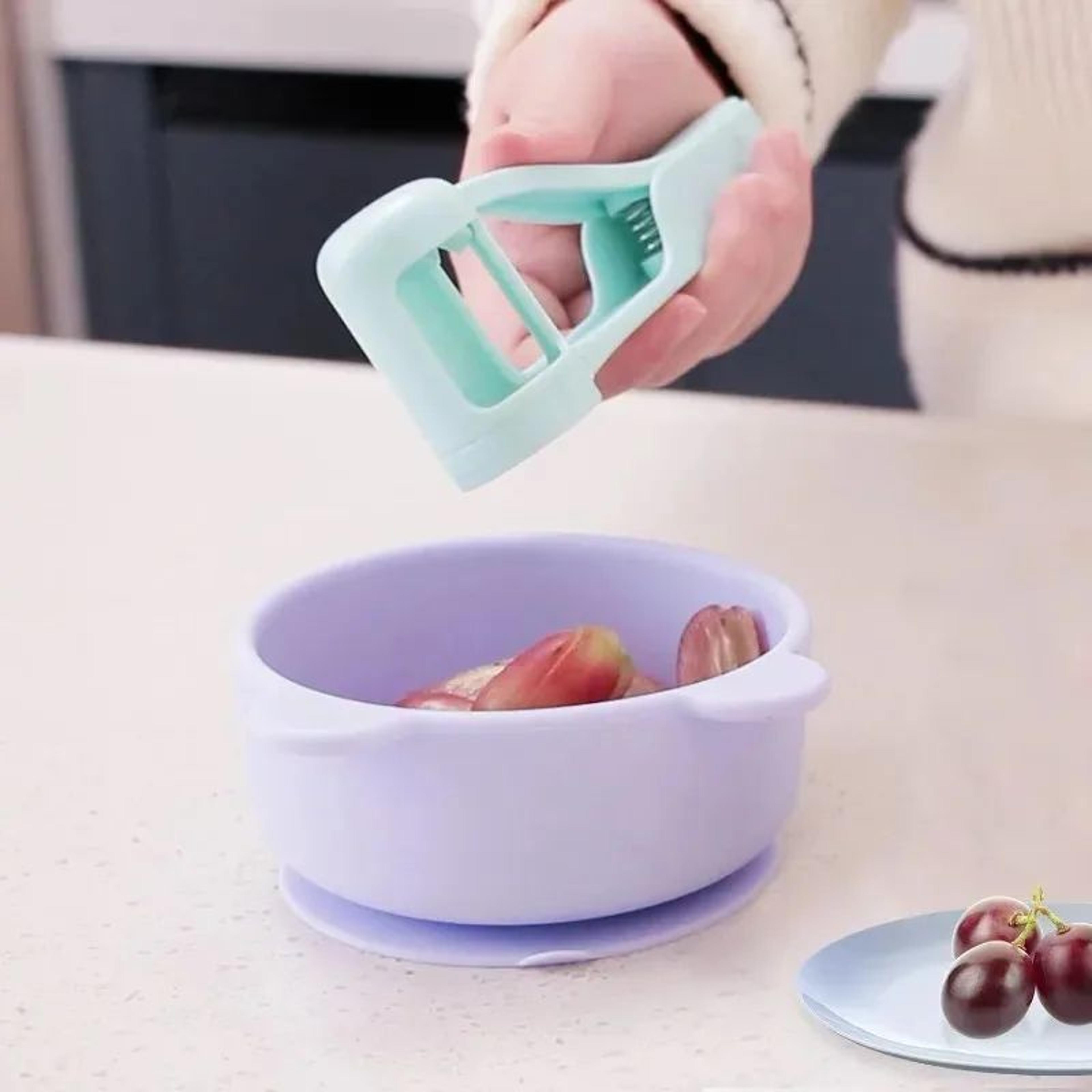 Kids Fruit Slicer  Grape Cutter Kitchen Tool  Safe Tomato  Strawberry Slicer For Kids Cooking 2