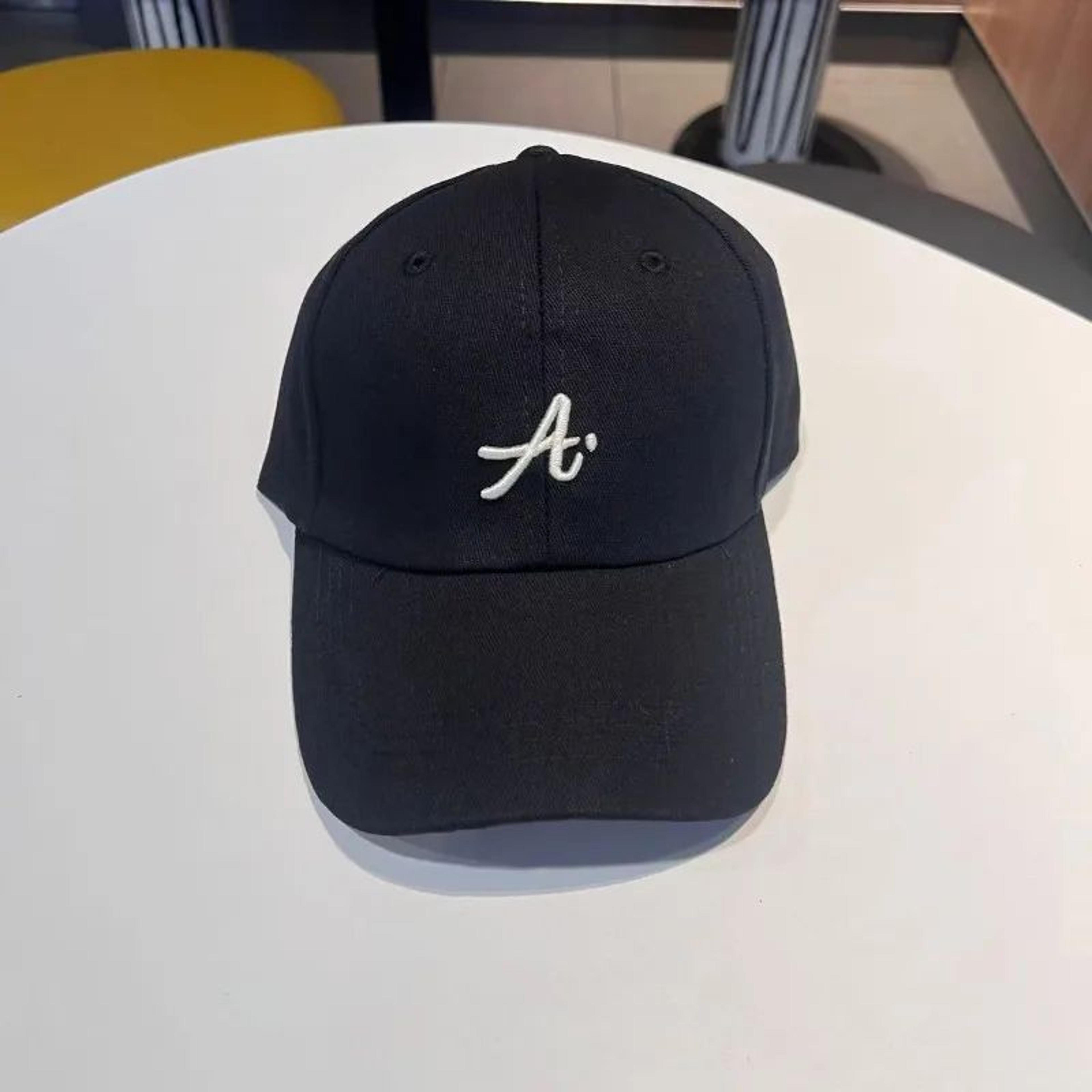Retro 3D Letter Embroidered Baseball Cap  Adjustable Big Head Duckbill Hat 3