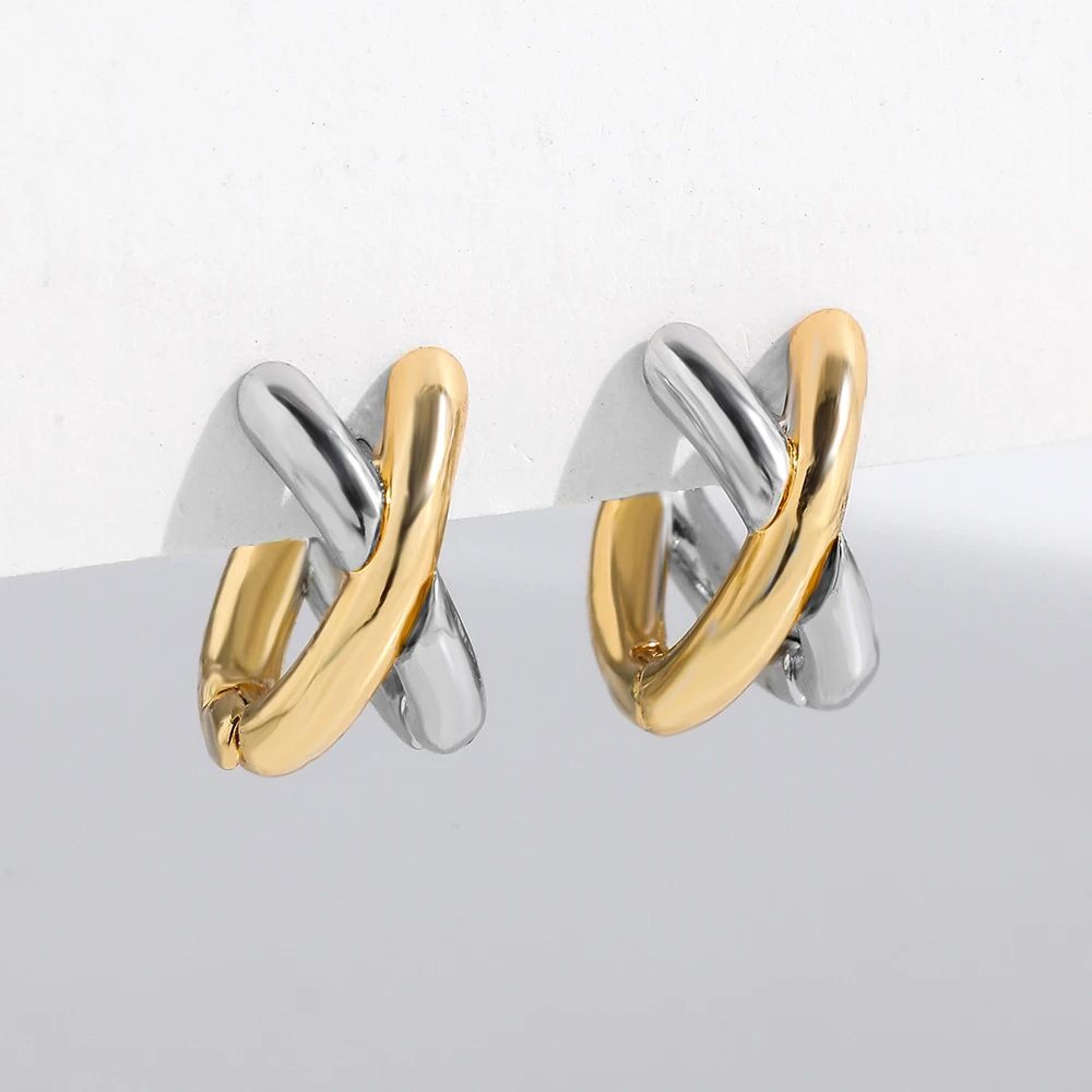Punk Gold  Silver CrissCross Huggie Hoop Earrings  Geometric Mixed Metal Ear Bone Jewelry 8