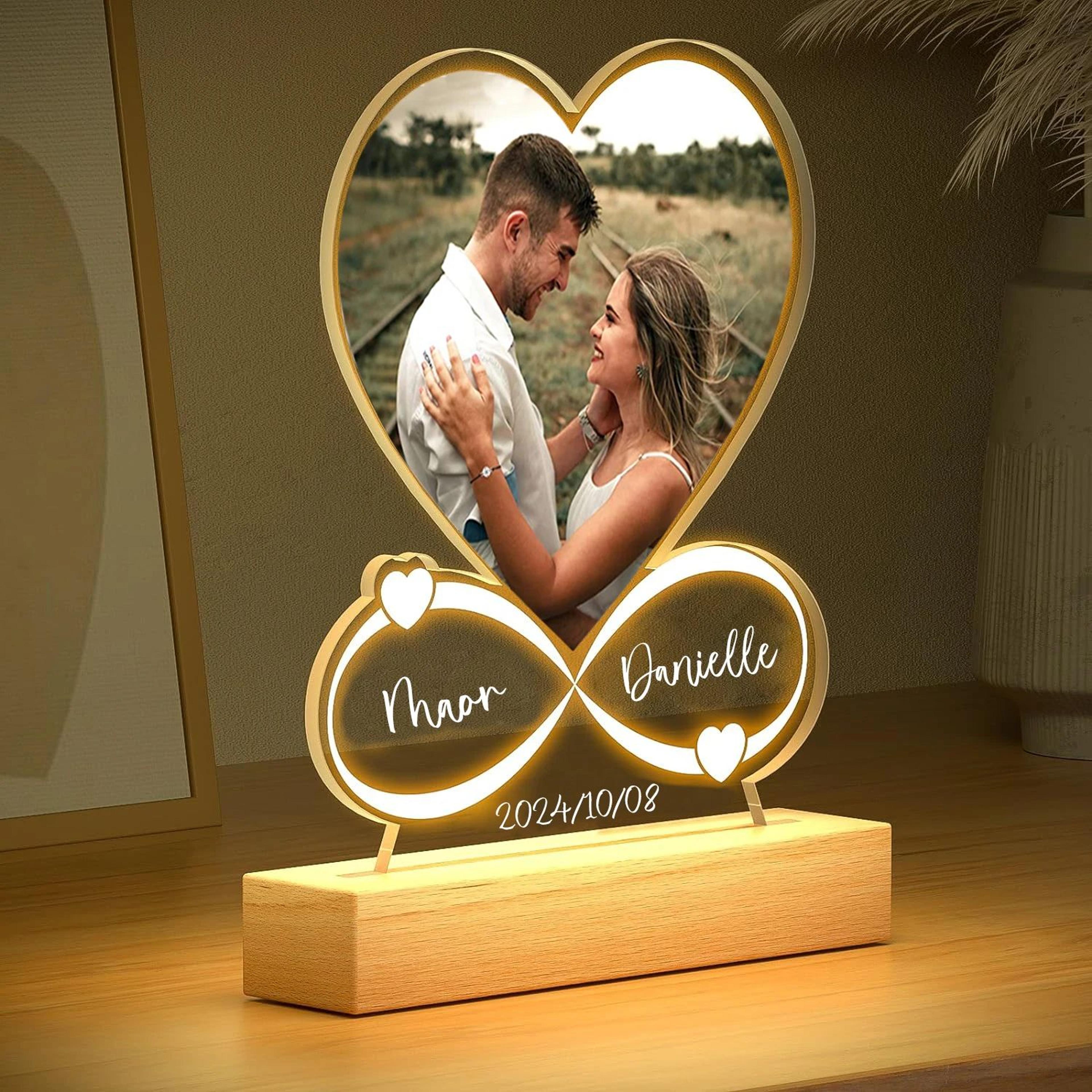 Personalized LED Acrylic Photo Frame  Custom Couple Gift With Wooden Base For Anniversary  Valentin 1