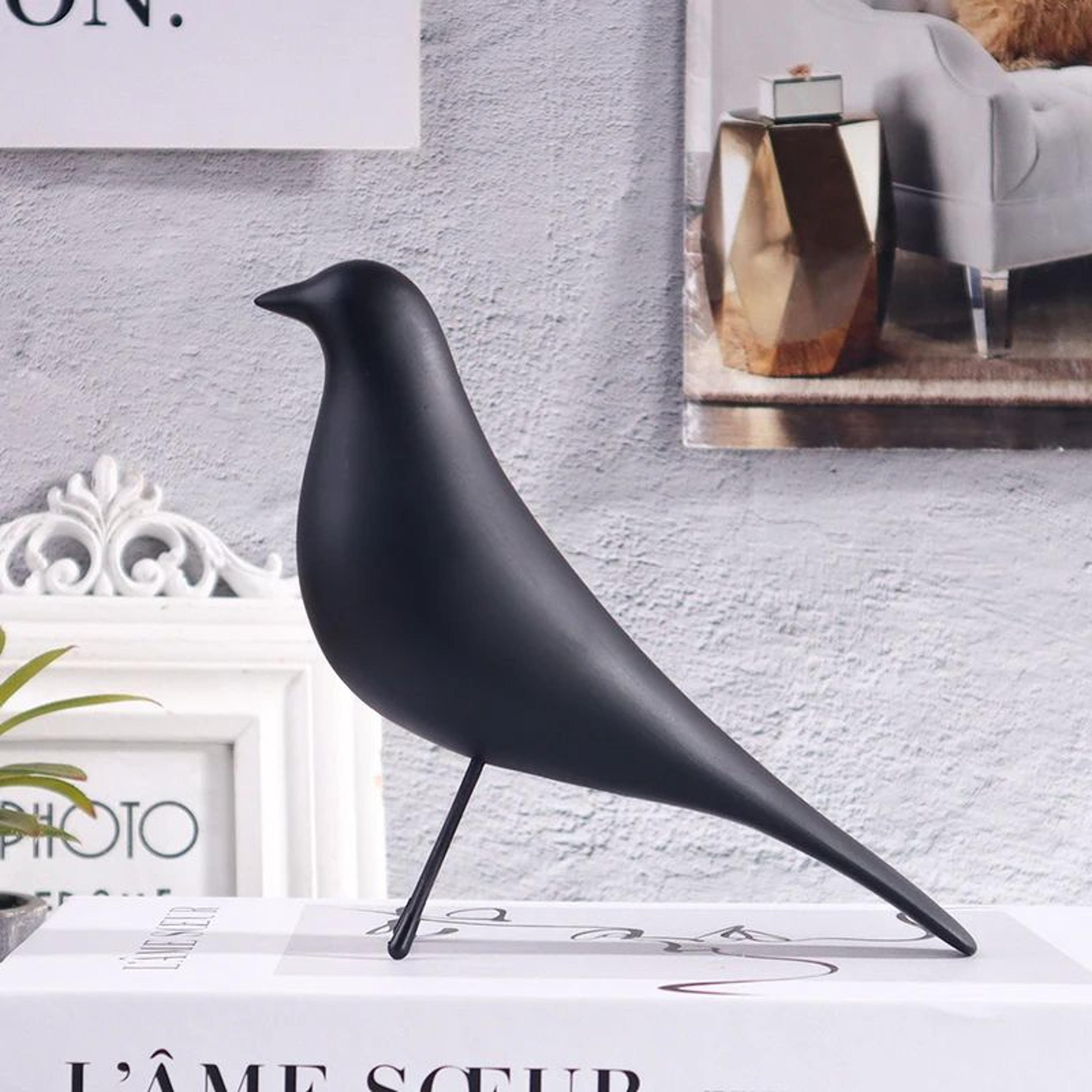 Nordic Minimalist Colorful Bird Sculpture  Resin Bird Ornament Modern Home Decor Accent 1
