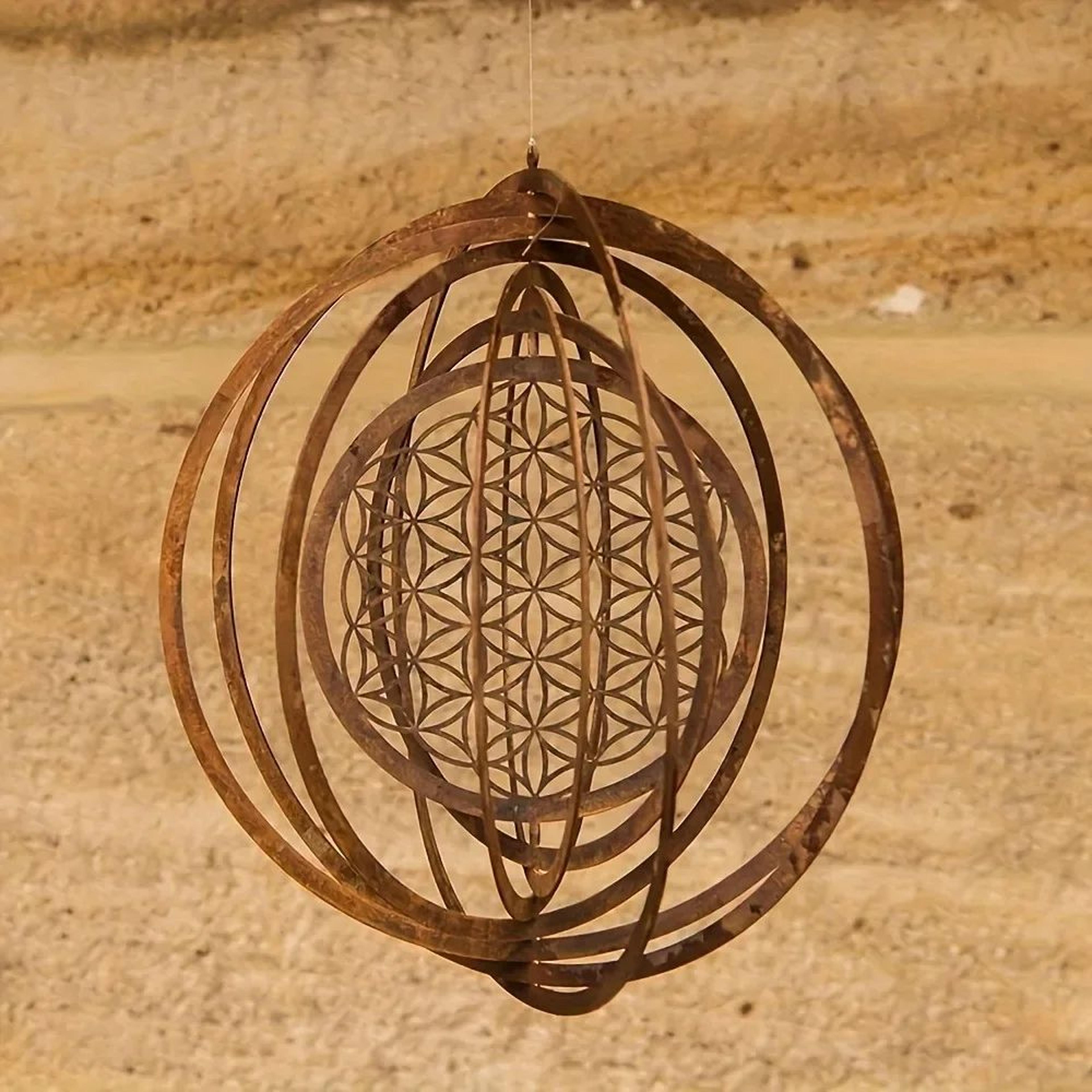 Rustic Metal Spiral Wind Spinner  Large Outdoor Hanging Weather Vane Decor For Garden Balcony  Wind 2