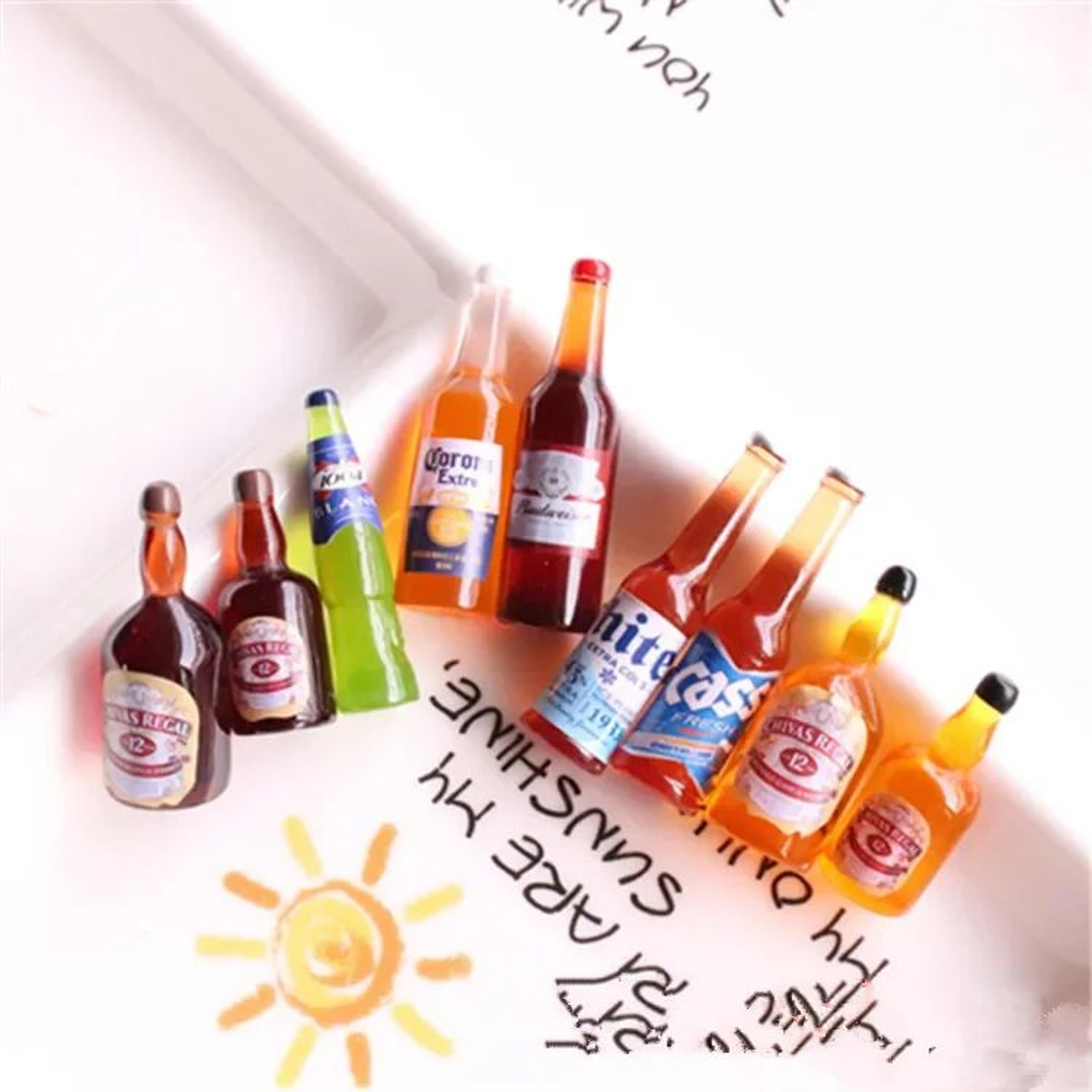 Mini Resin Beer Glass Set  10pcs Dollhouse Miniature Cups For Table Decor 13