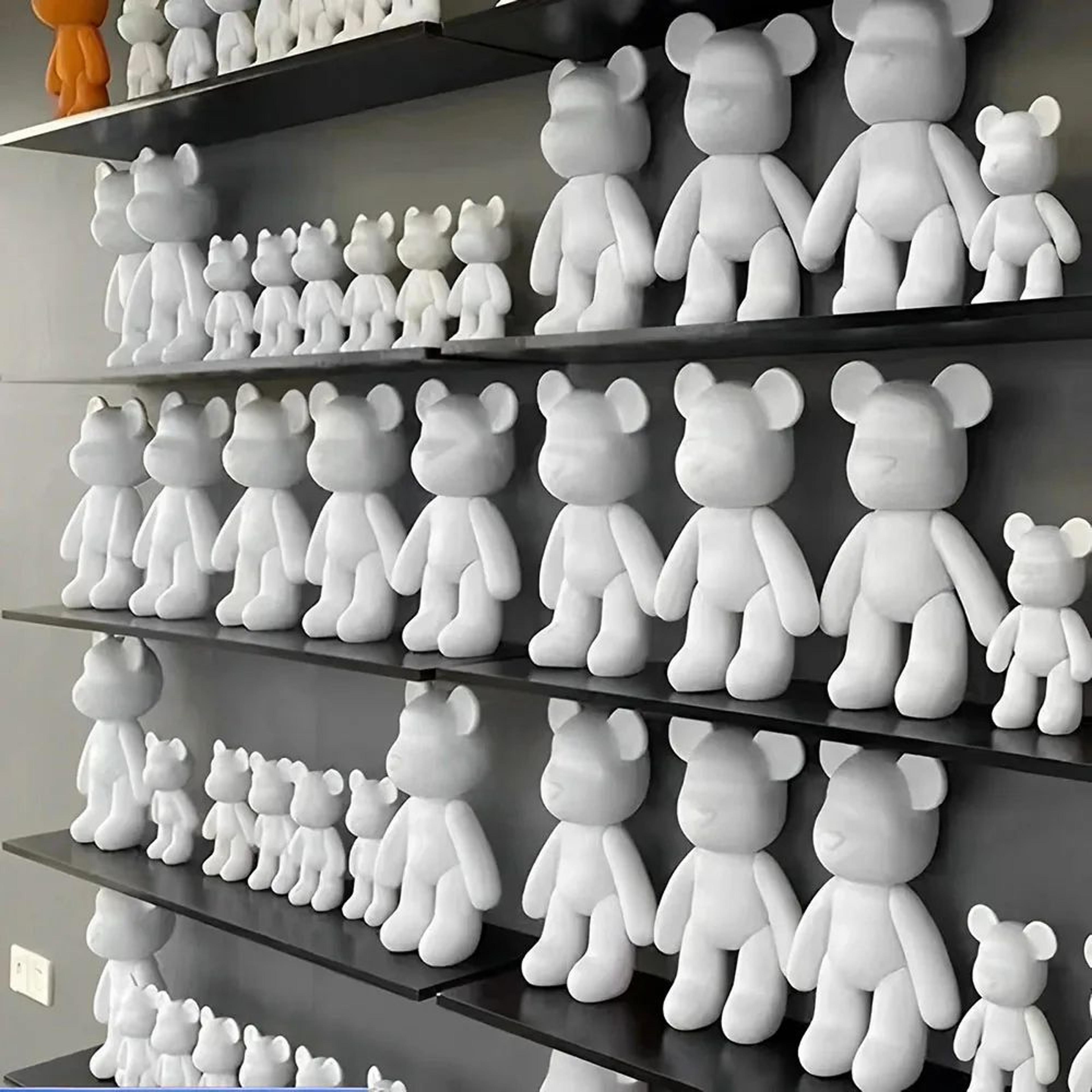 DIY Fluid Bear Resin Sculpture Set  Handmade Graffiti Bear Ornament For Home Decor  Creative Painti 2